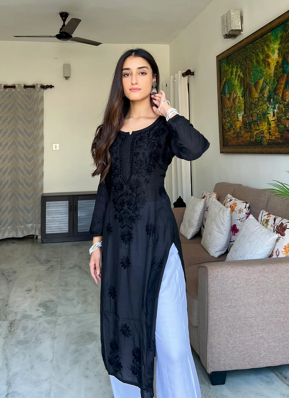 Mannat Arya Chikankari Set of Two in Black