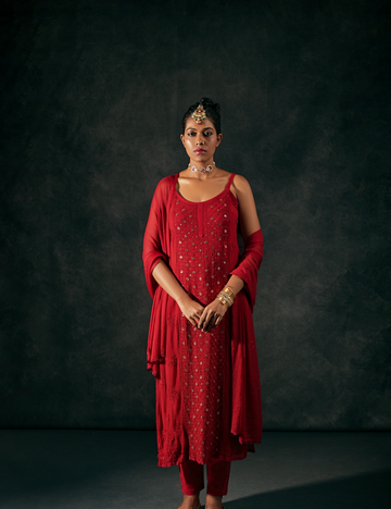 Gulnaaz Set of three in Red