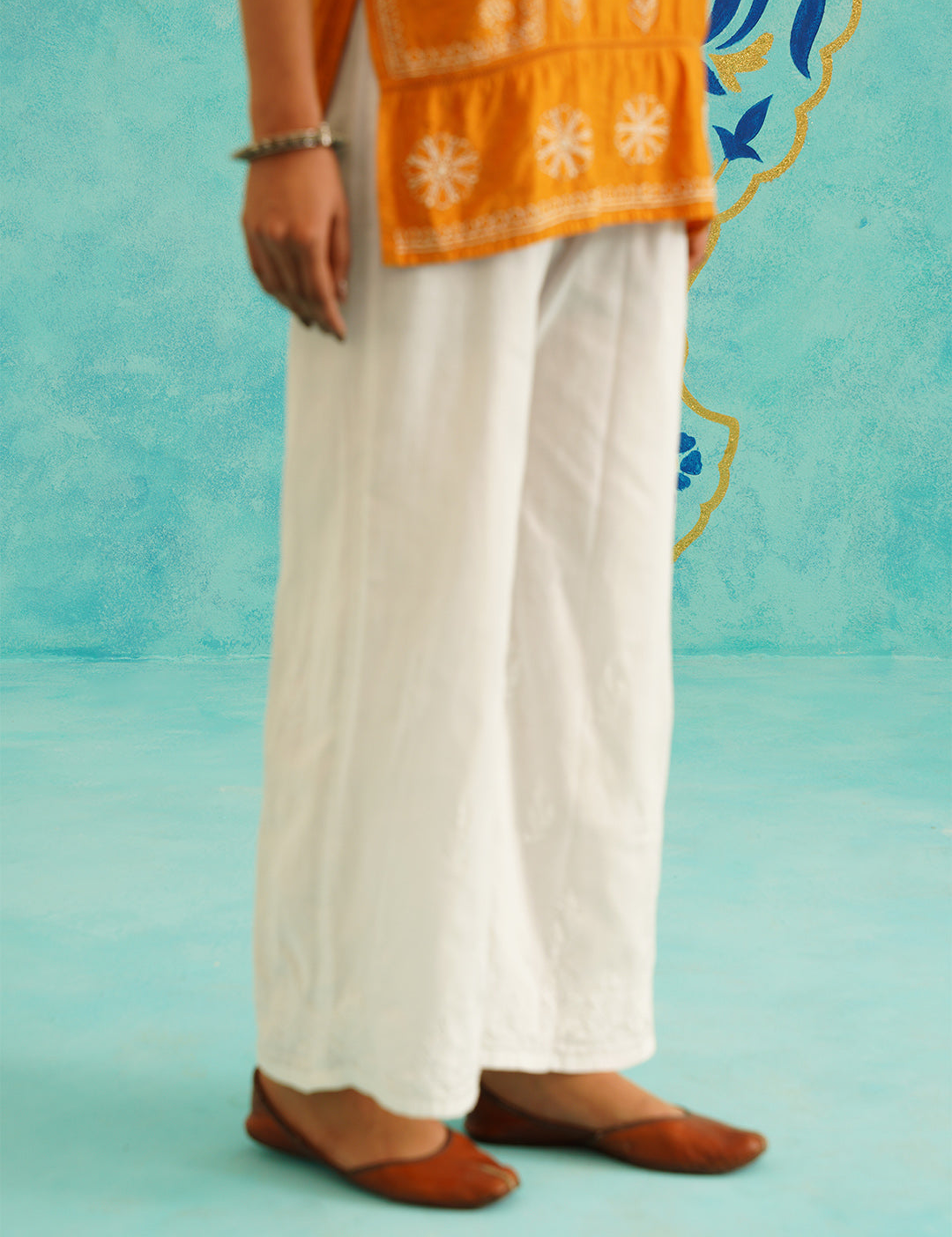 Cotton Bakhiya Chikankari Pants