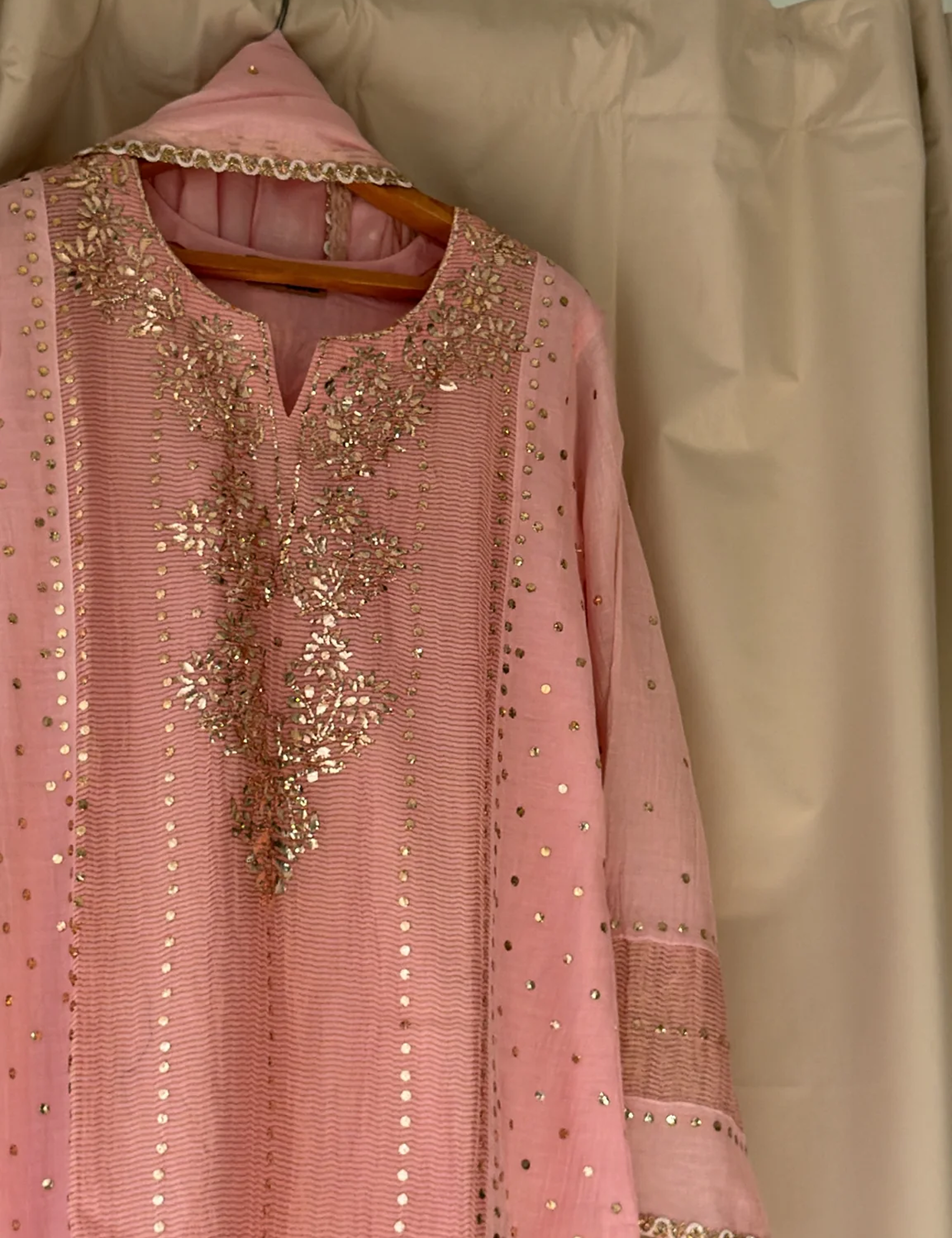 Aiza Mukaish A-line Set of Three