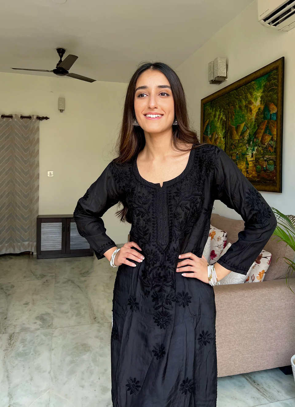 Mannat Arya Chikankari Set of Two in Black