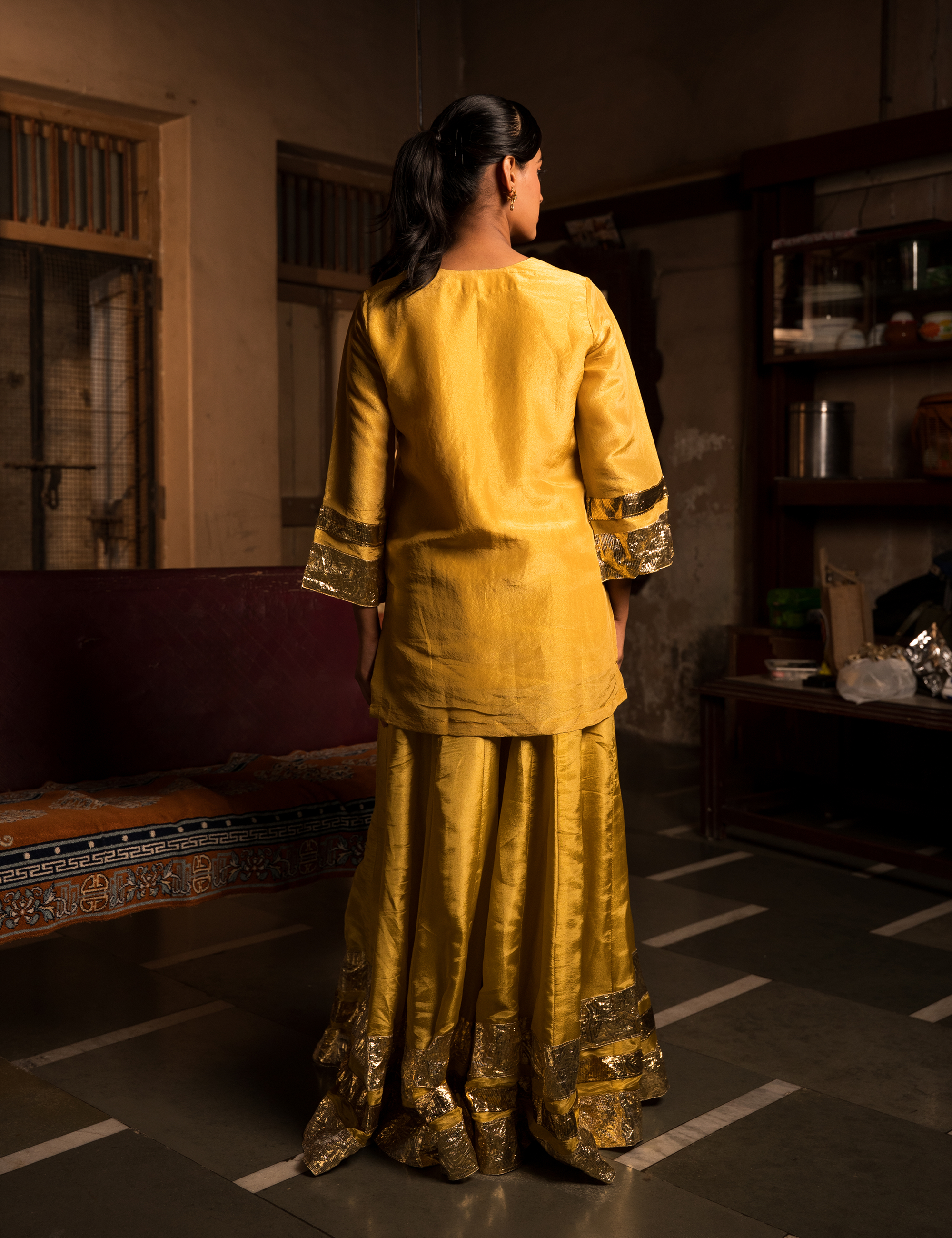 RaatRani Tissue set in Yellow