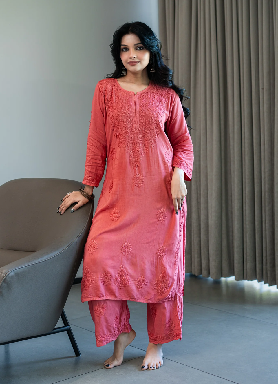 Rashami Desai Meher Chikankari Set of Two in Pink