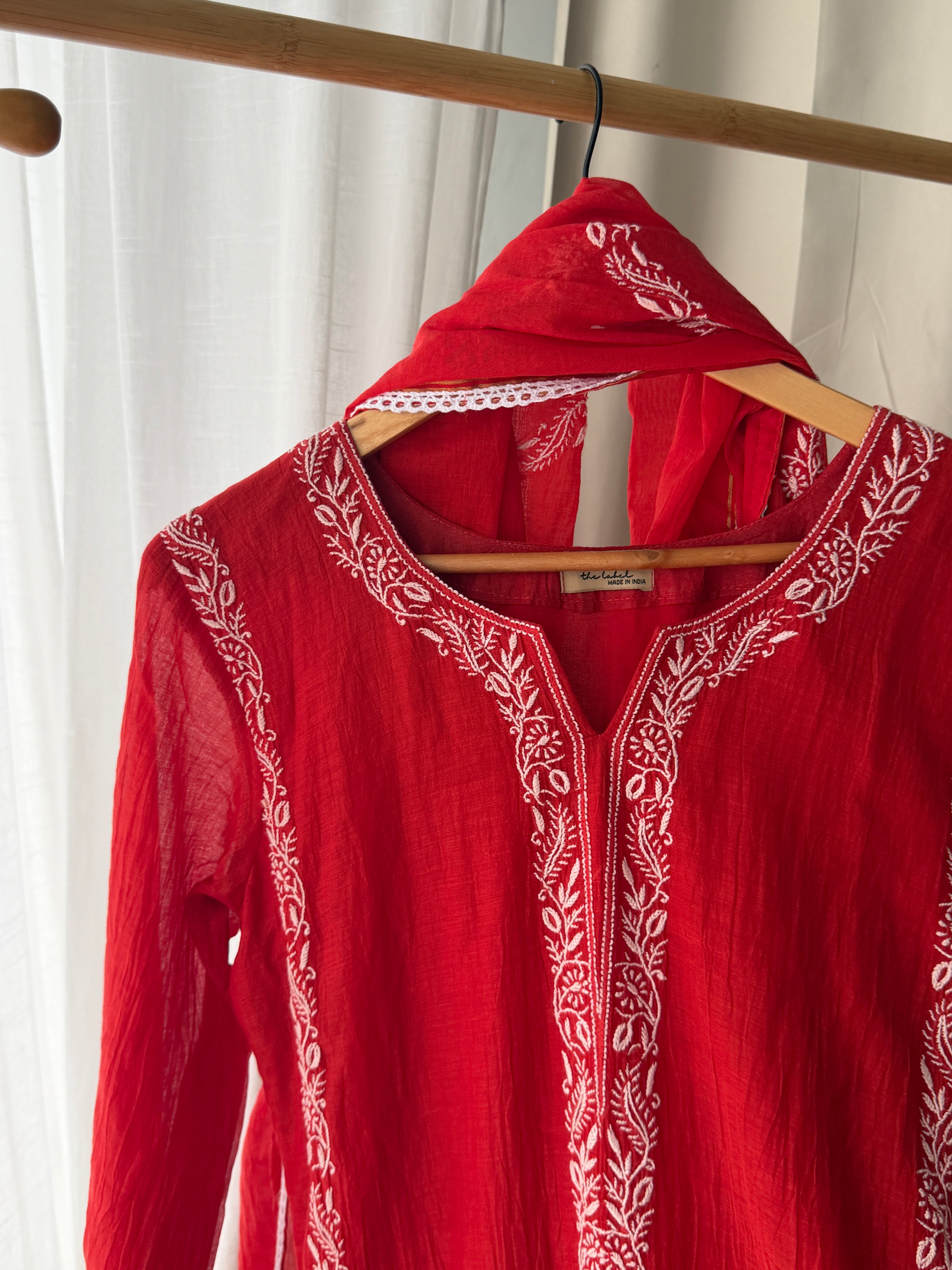 LAILA CHIKANKARI SUIT SET OF THREE IN RED