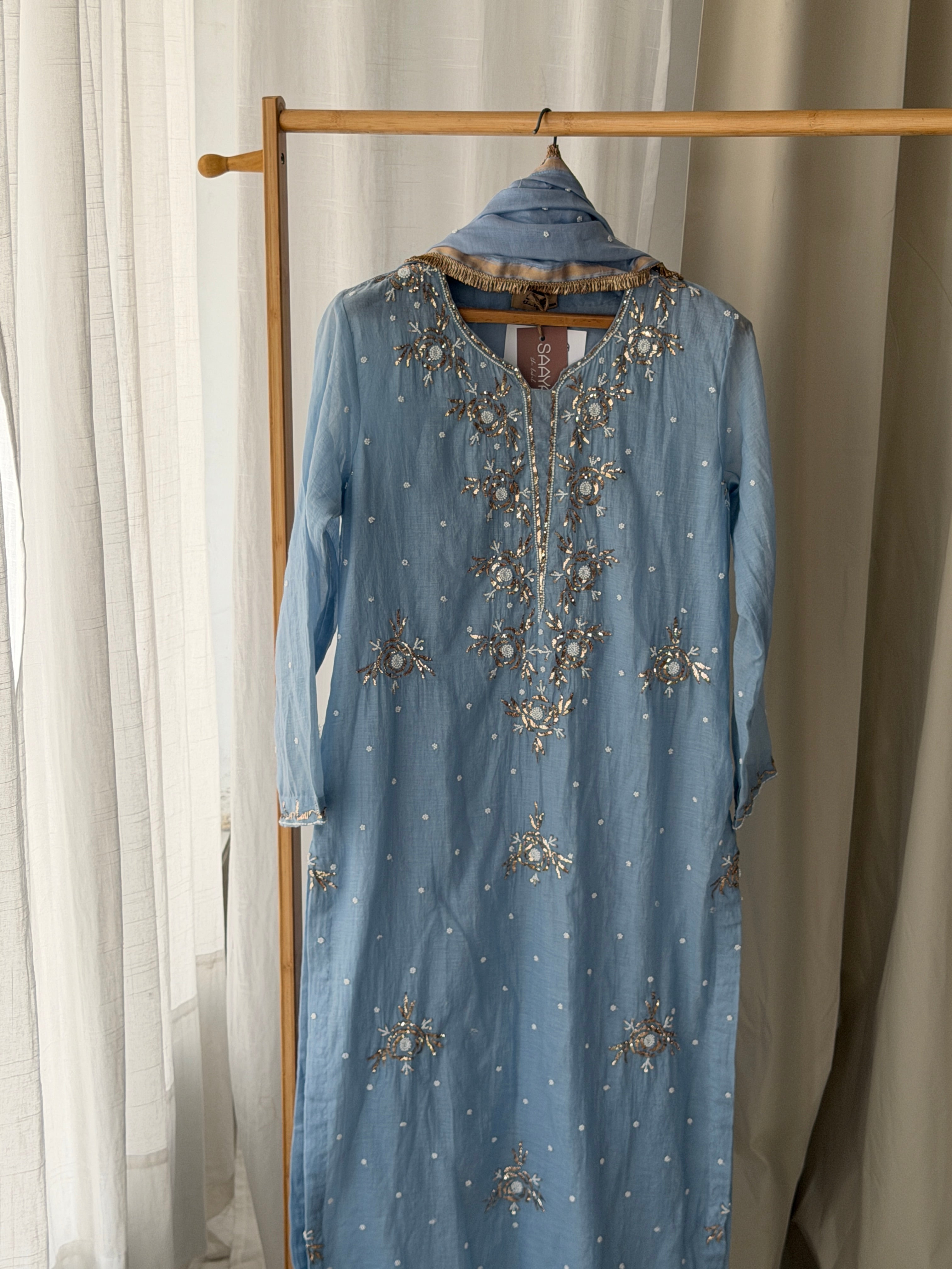 'Meera' mukaish kurta set