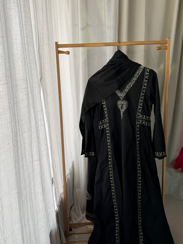 FIDA COTTON CHIKANKARI SET