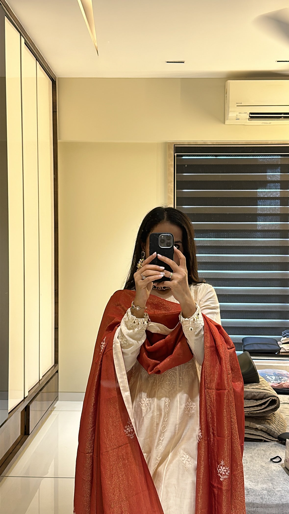 Mizba Chikankari Kurta set