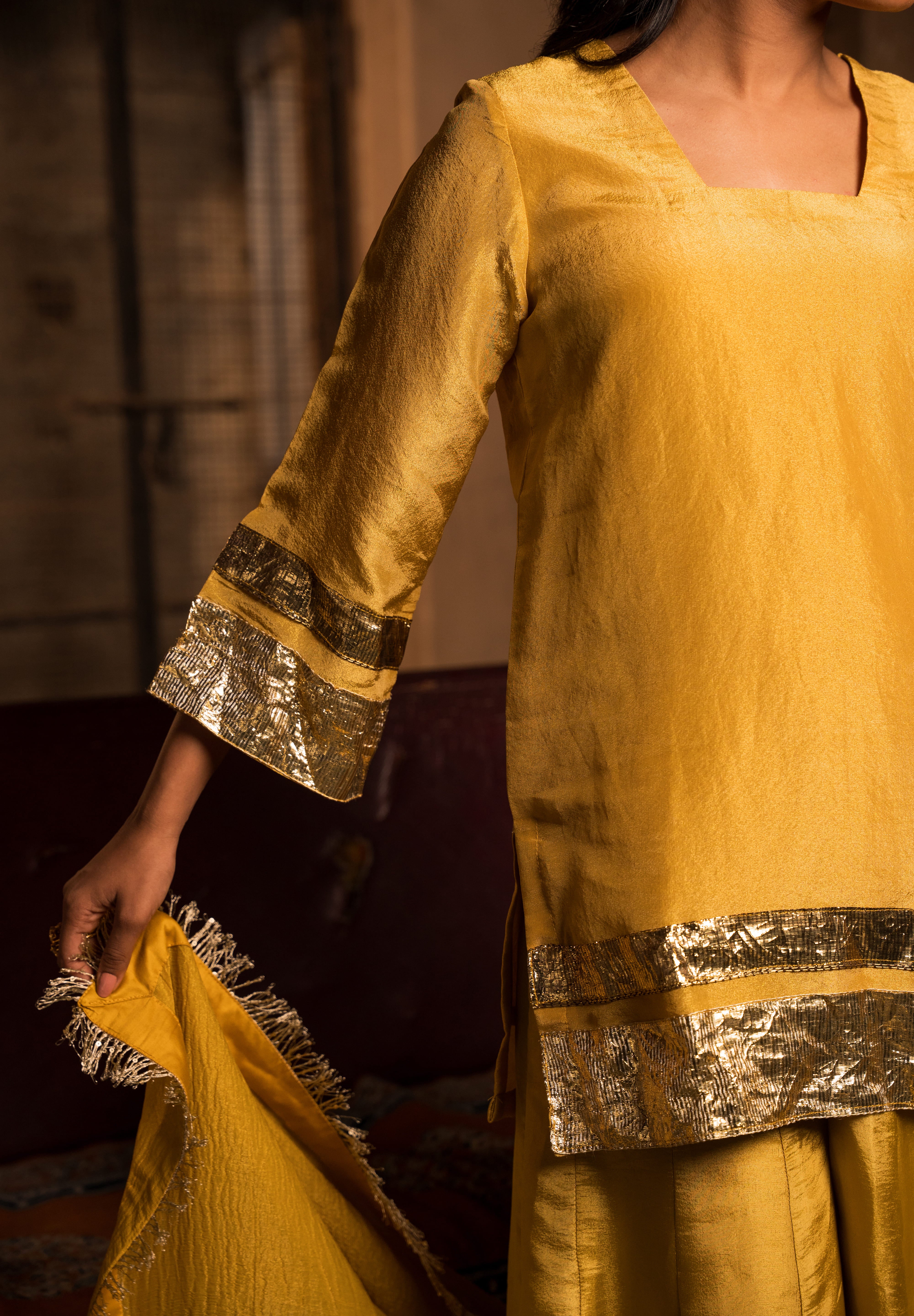 RAATRANI - SET OF THREE IN YELLOW