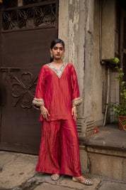 CHANDRIKA - SET OF THREE IN PINK
