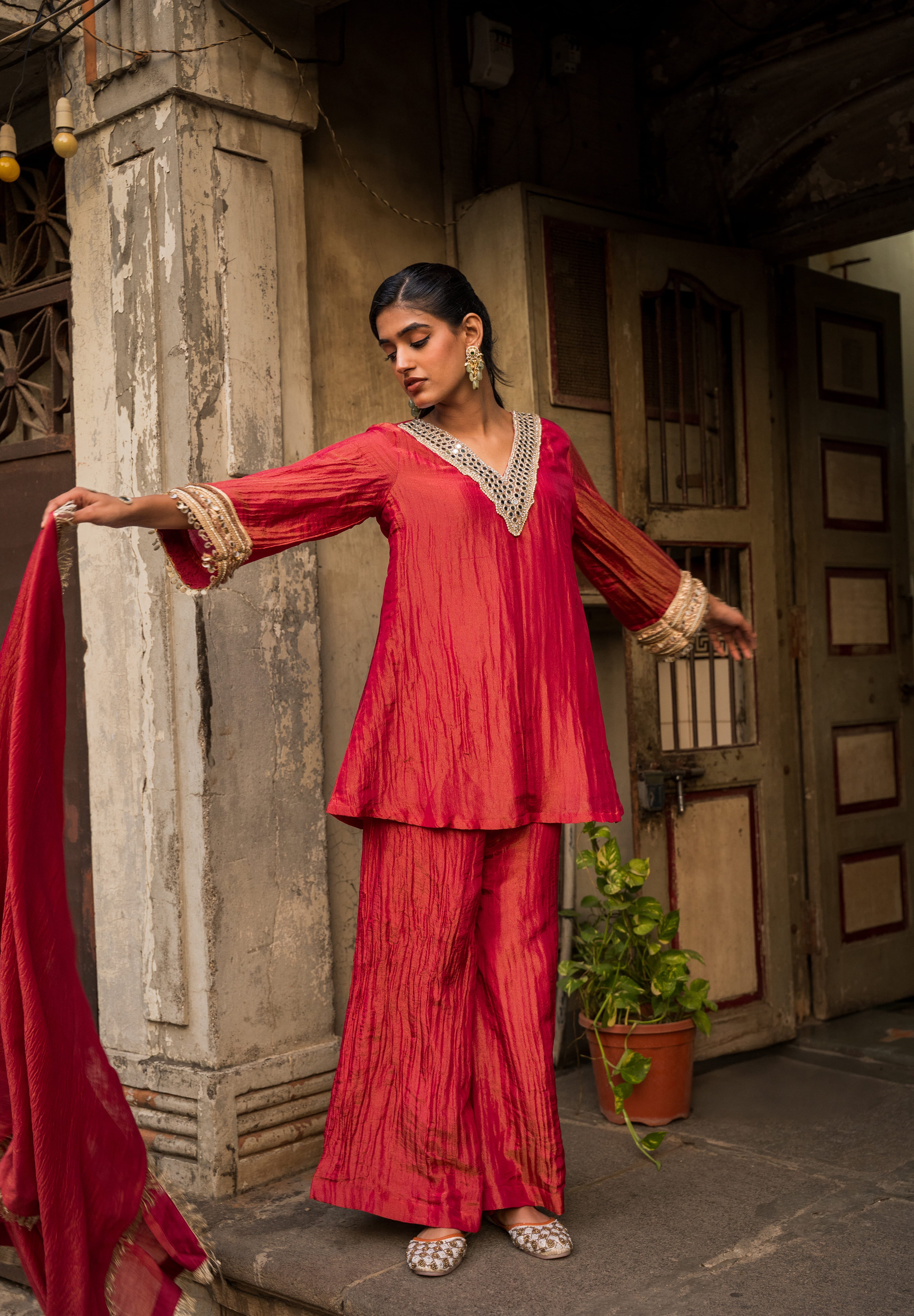 CHANDRIKA - SET OF THREE IN PINK