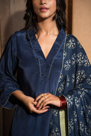 MEERAB - SET OF THREE IN BLUE