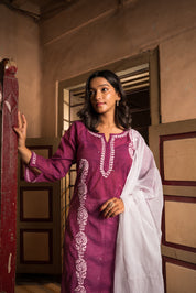 RIMJHIM - SET OF THREE IN WINE