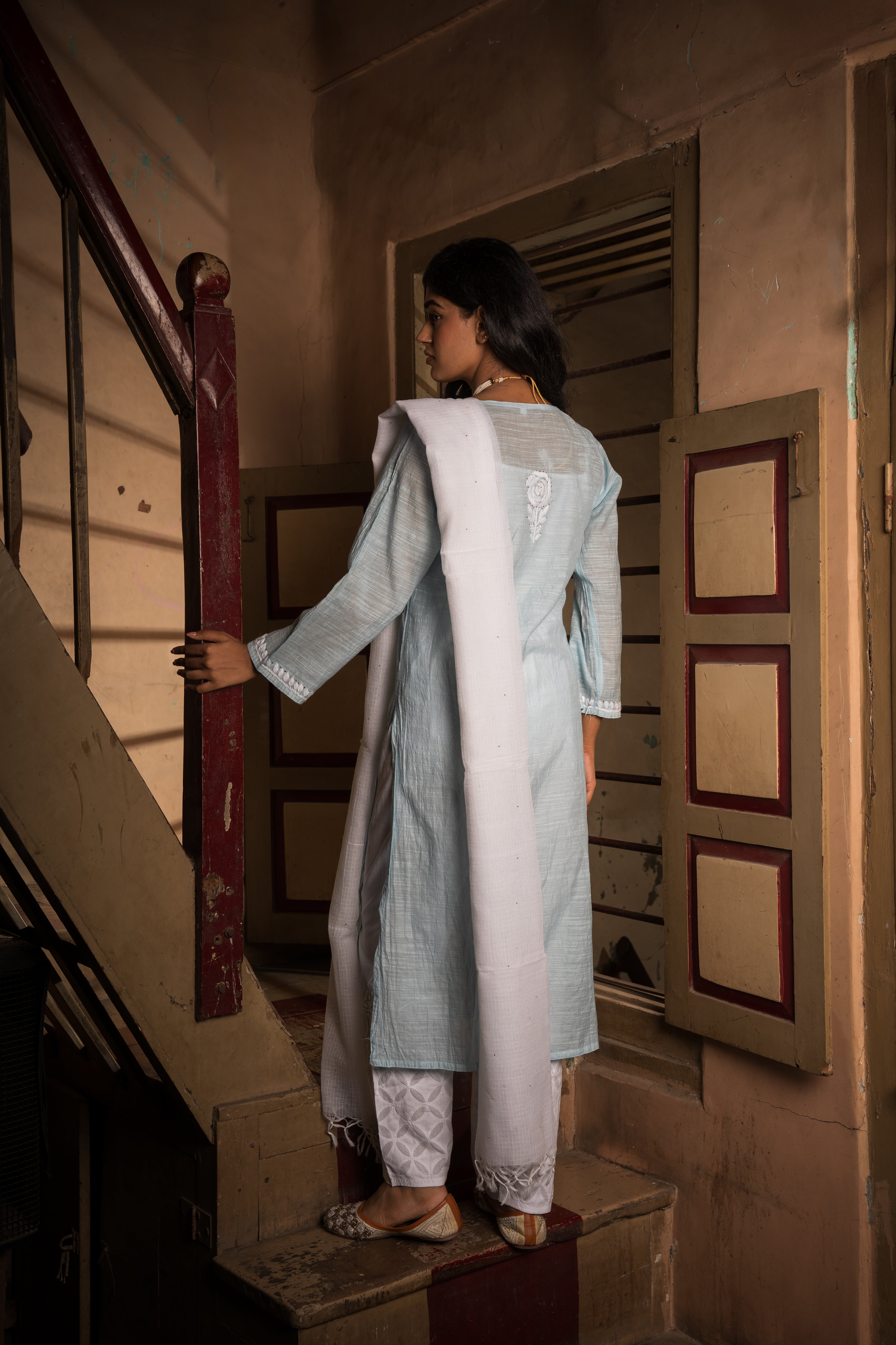 Rimjhim Chikankari Kurta in Aqua Blue