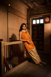 RIVAA - SET OF THREE IN ORANGE