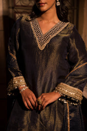 CHANDRIKA - SET OF THREE IN BLUEISH GREY