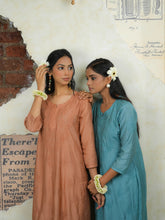 Load image into Gallery viewer, ZEENAT - SET OF 2 IN TEAL BLUE
