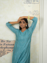 Load image into Gallery viewer, ZEENAT - SET OF 2 IN TEAL BLUE
