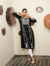Load image into Gallery viewer, HAMNA - SET OF 2 WITH PANTS IN BLACK
