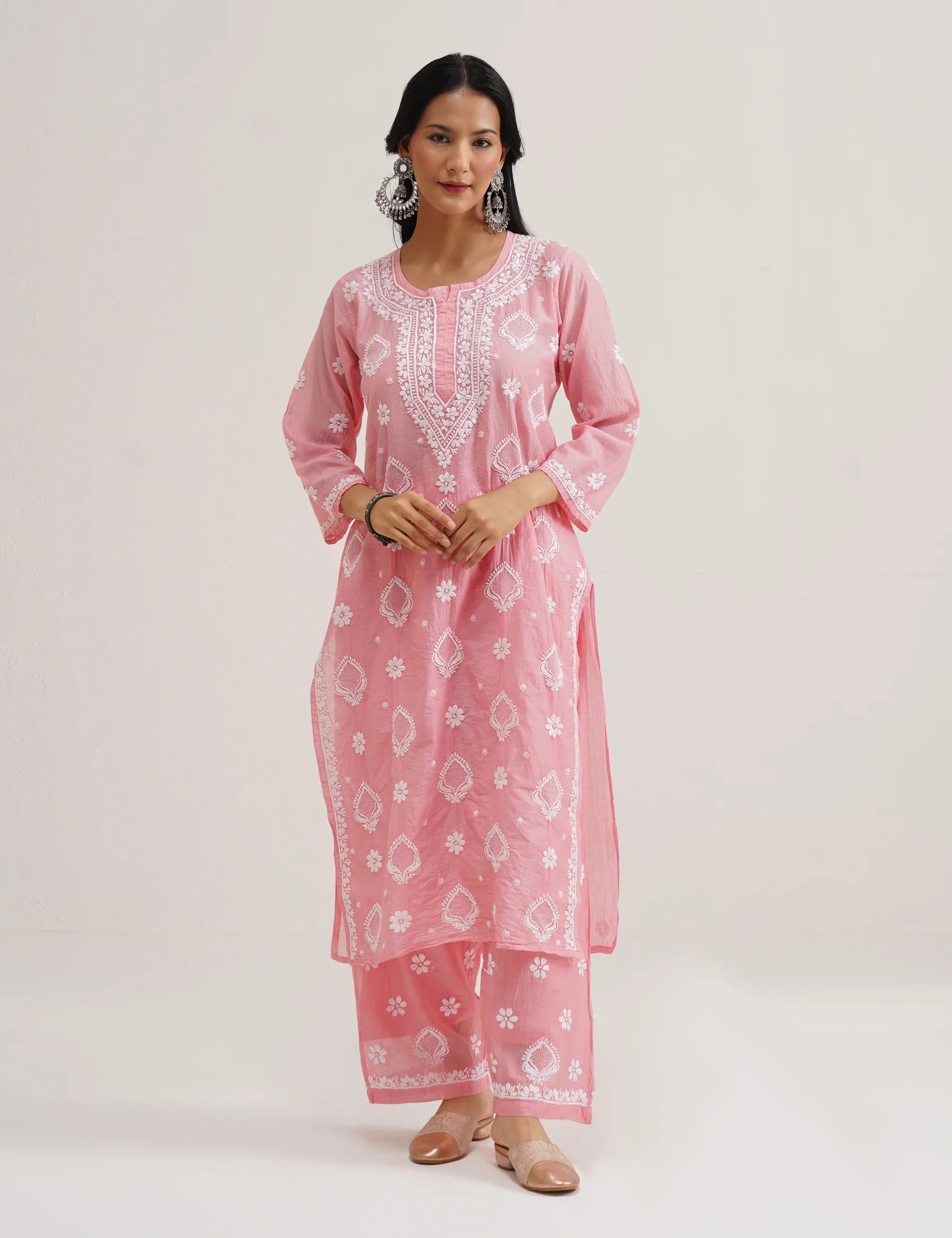 ZORA CHIKANKARI KURTA SET OF THREE