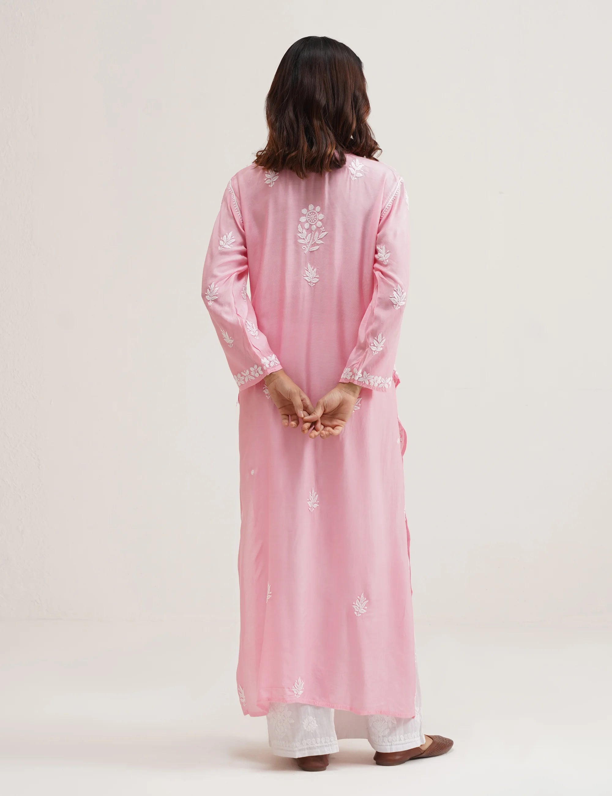 ALINA CHIKANKARI KURTA SET OF TWO