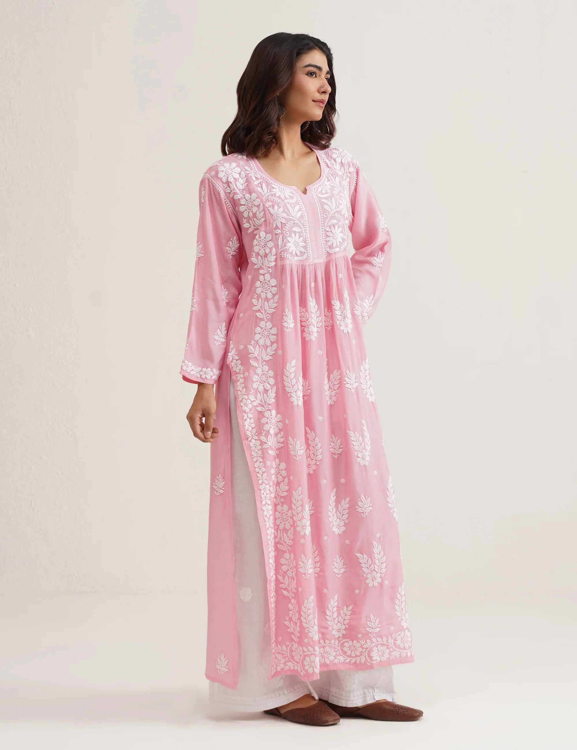 ALINA CHIKANKARI KURTA SET OF TWO