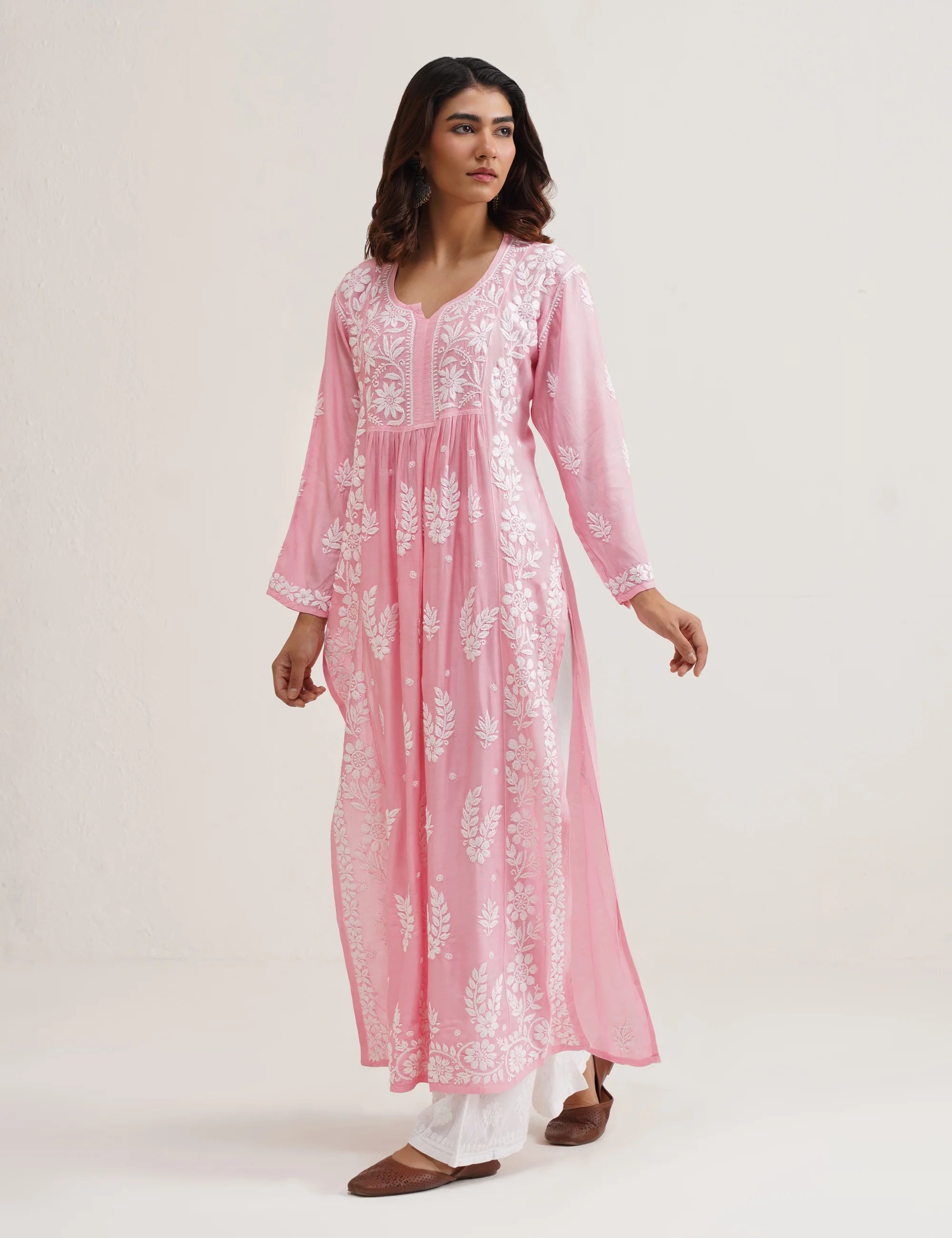 ALINA CHIKANKARI KURTA SET OF TWO