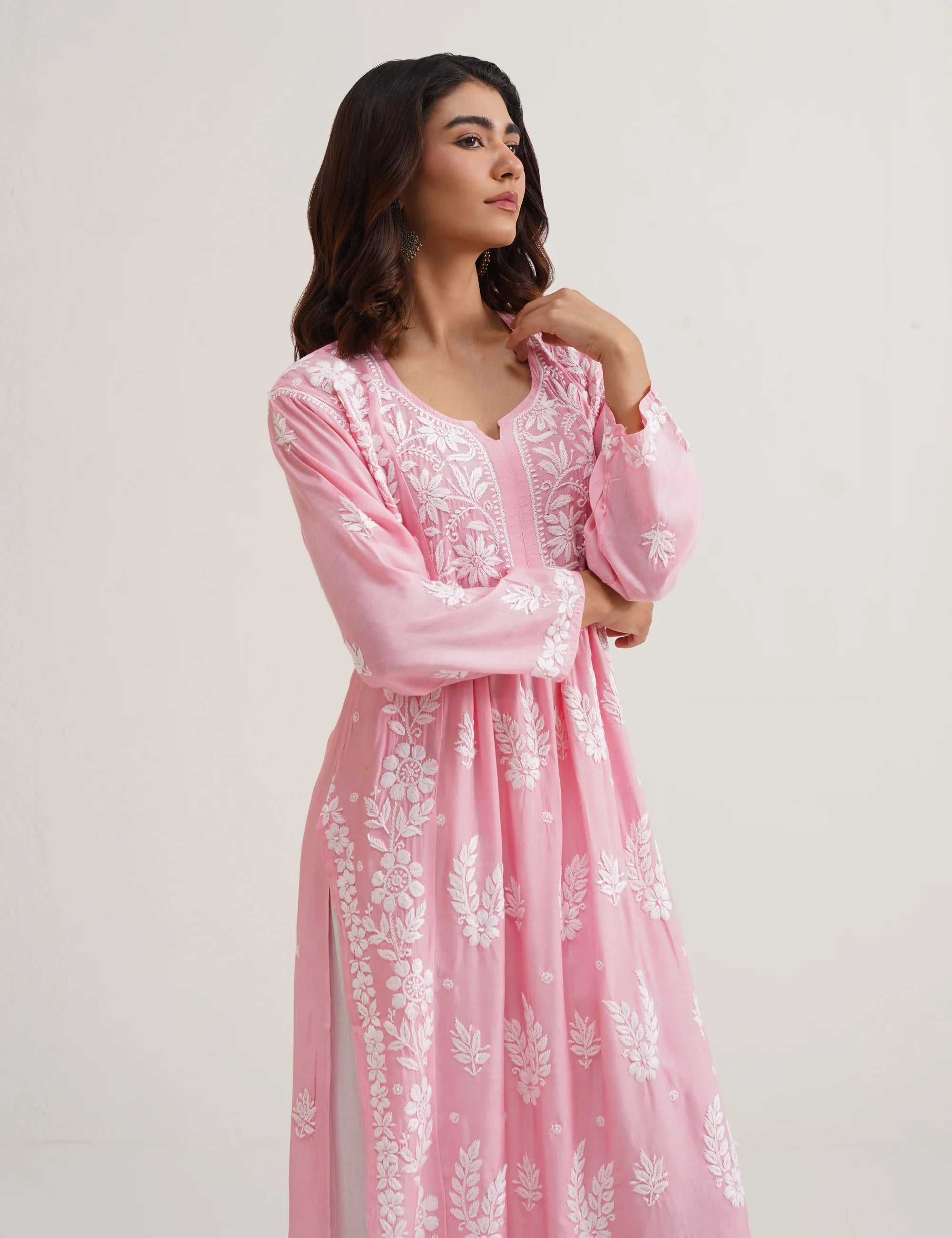 ALINA CHIKANKARI KURTA SET OF TWO
