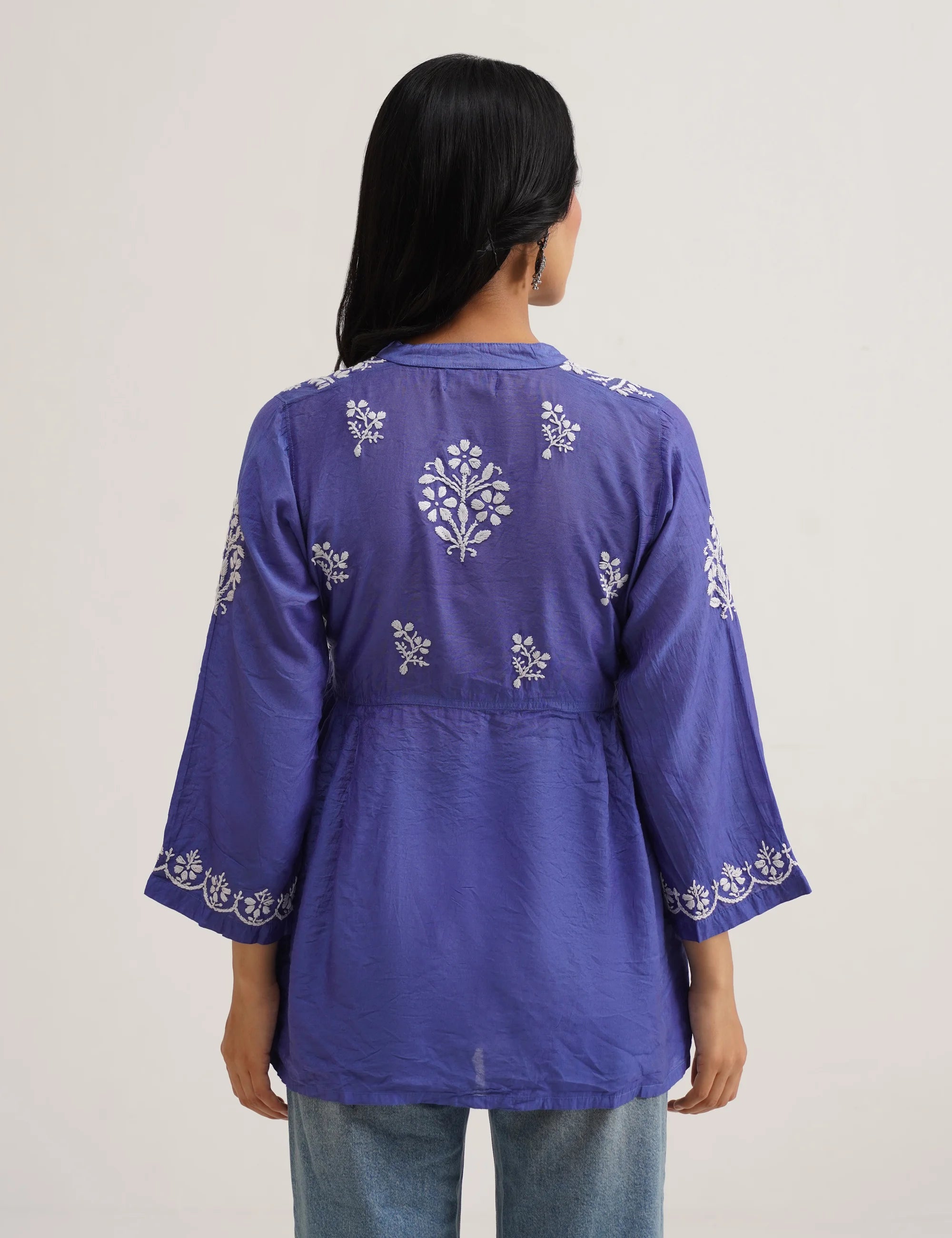 AARZOO CHIKANKARI KURTA