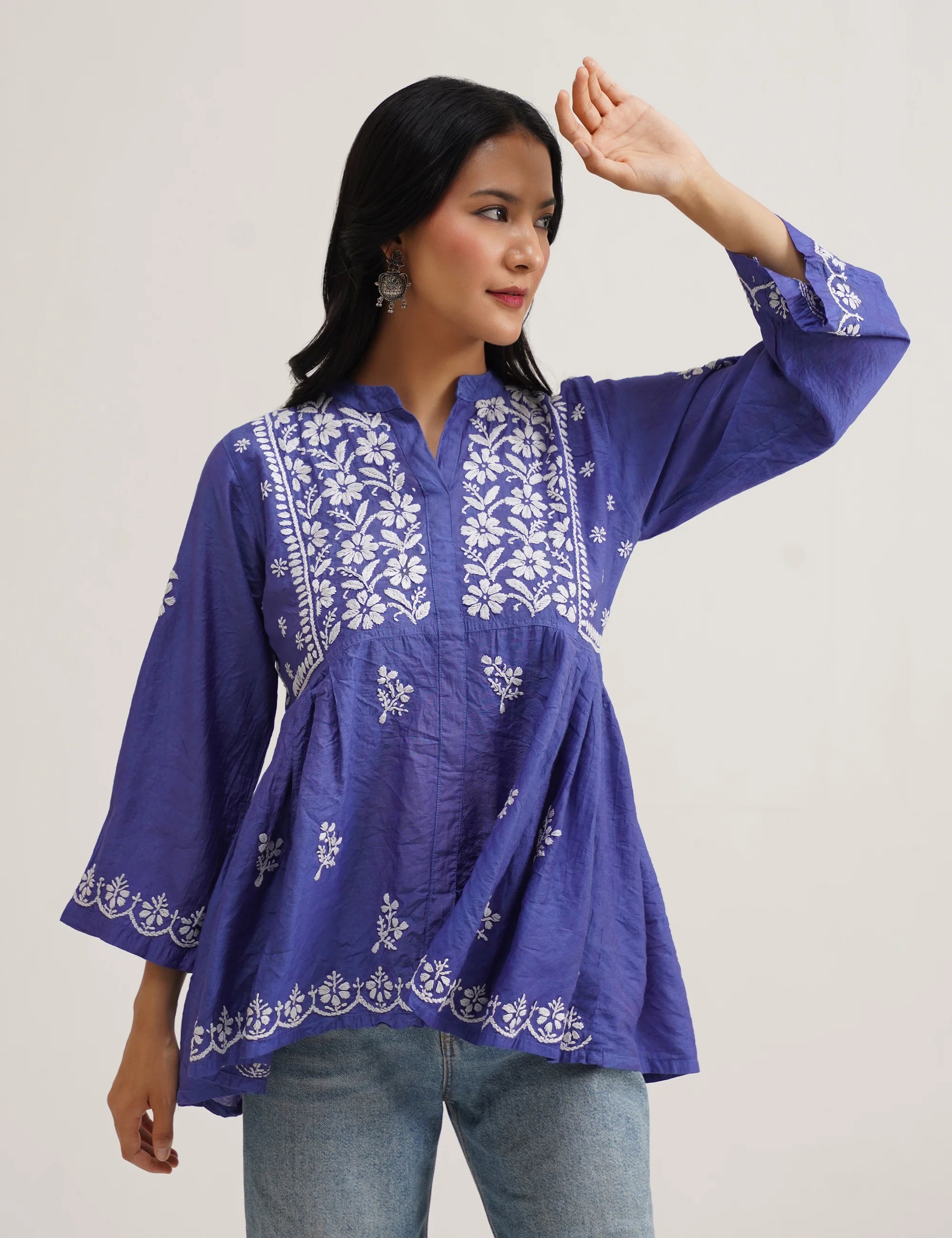 AARZOO CHIKANKARI KURTA