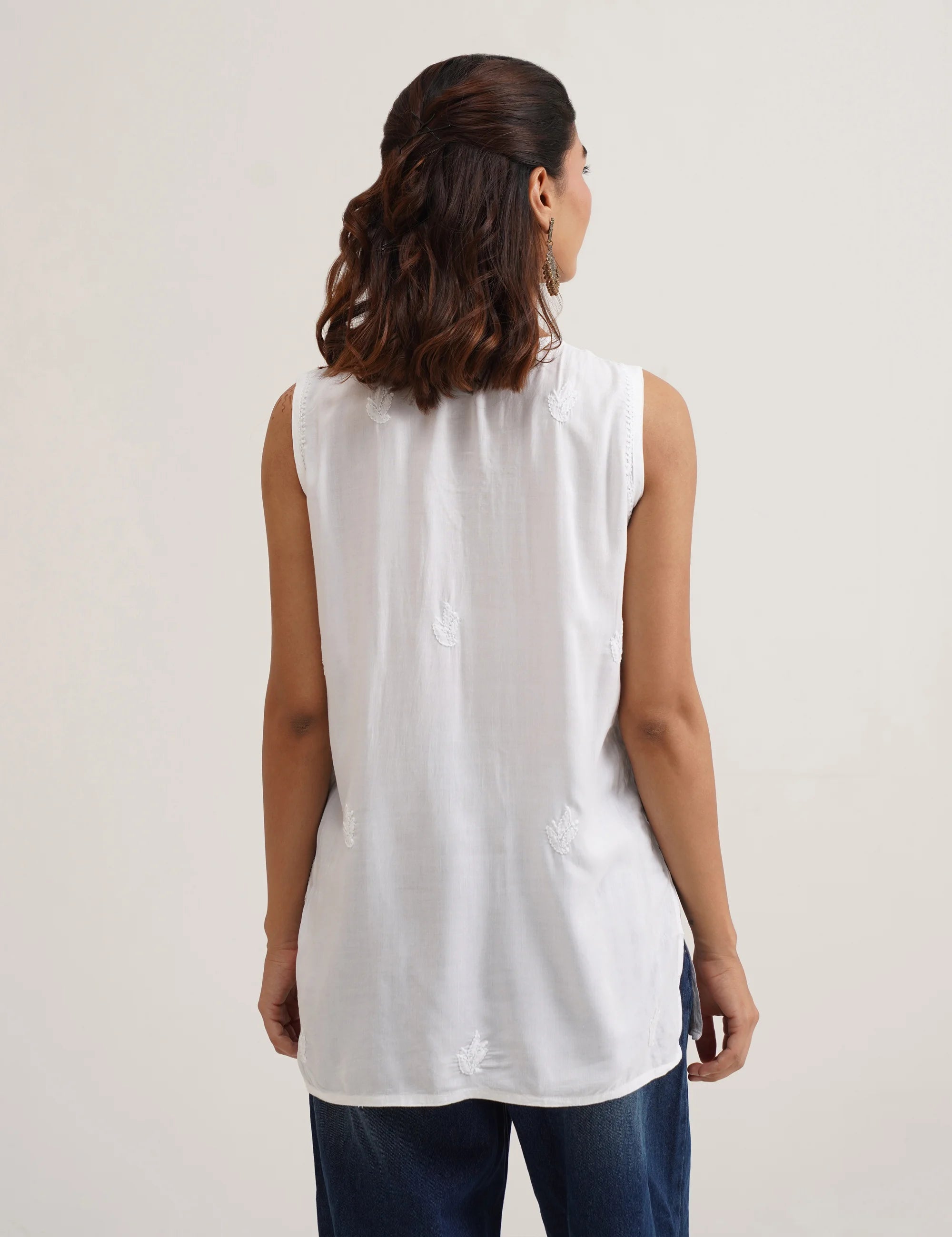 ZIYA CHIKANKARI SHORT KURTA