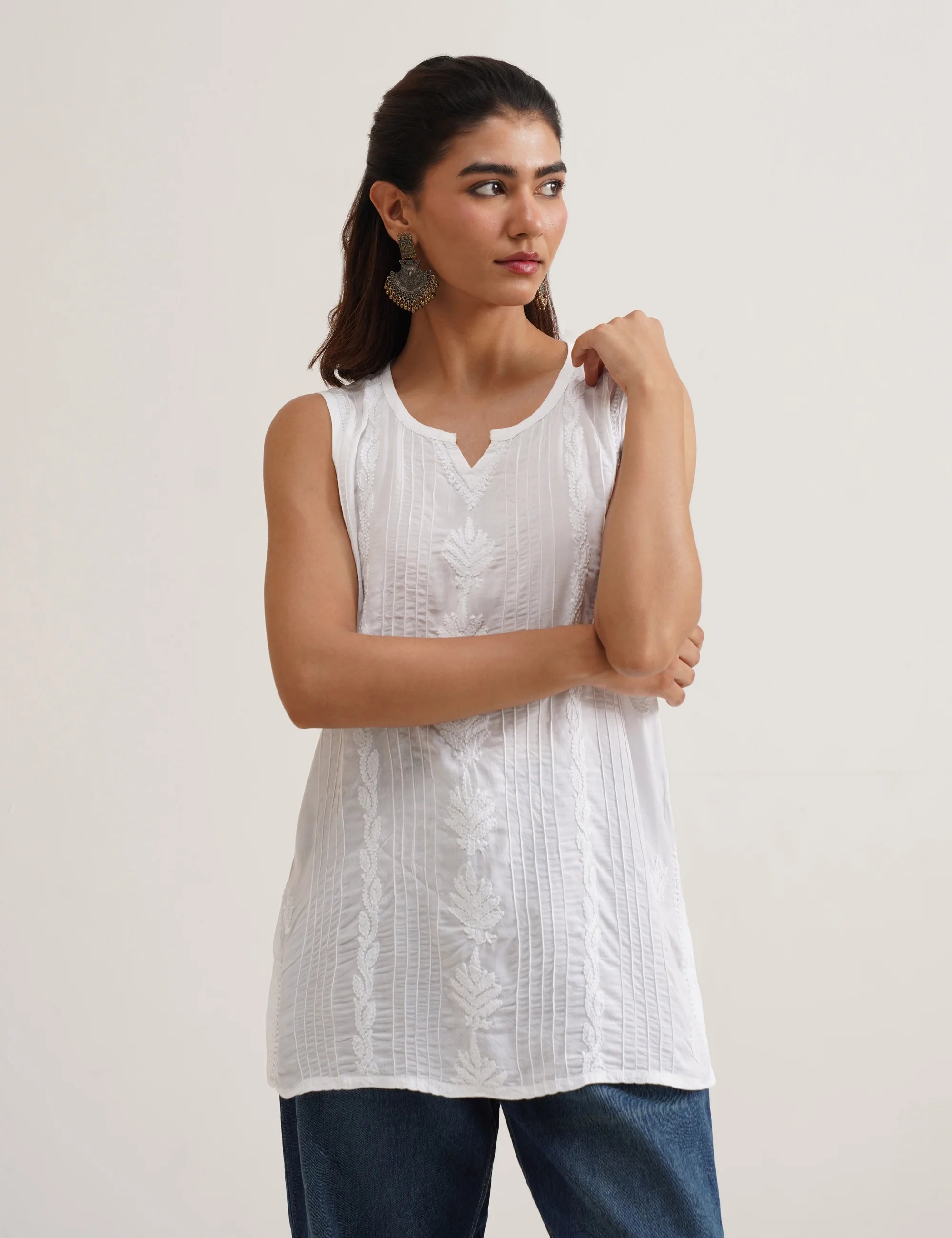 ZIYA CHIKANKARI SHORT KURTA