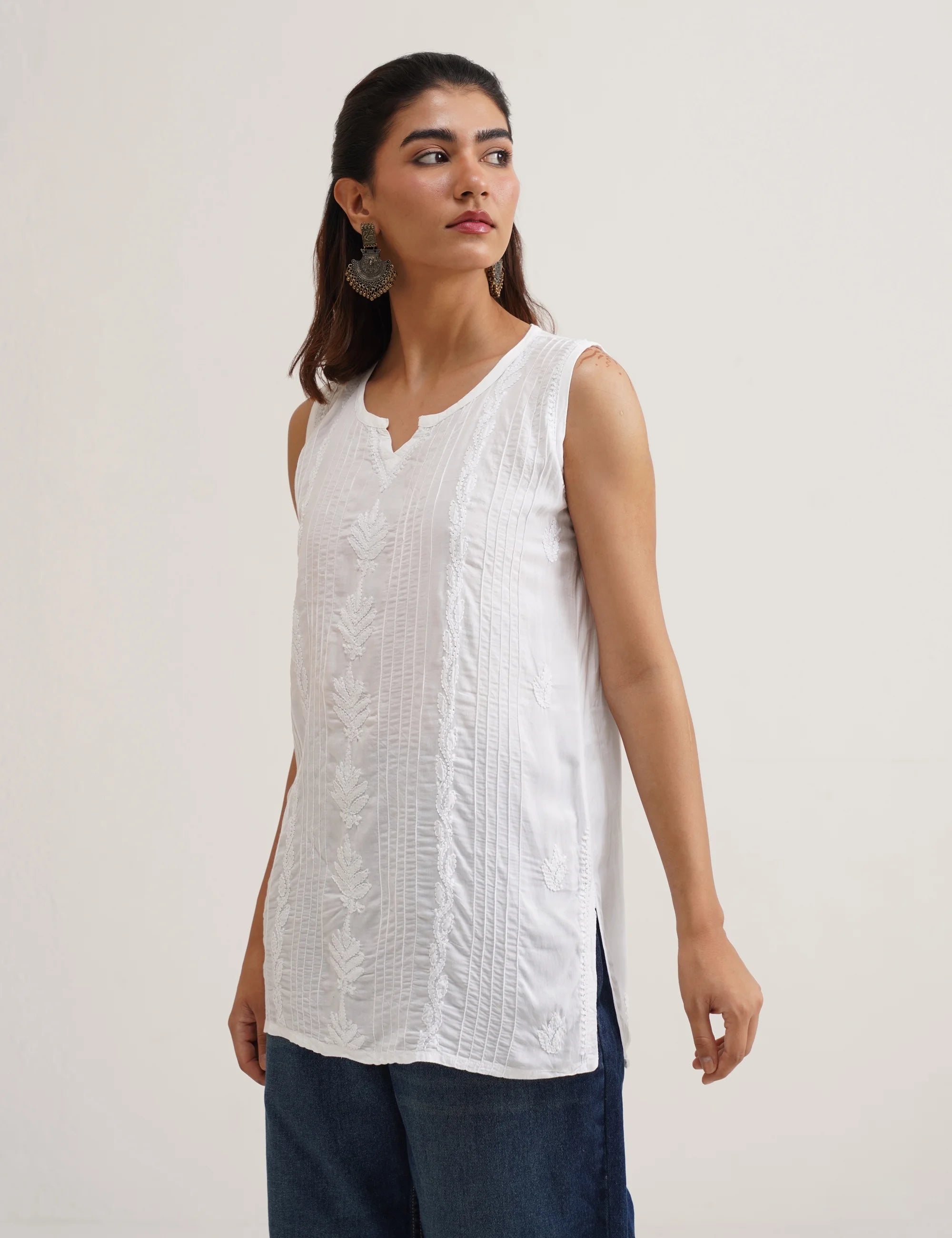 ZIYA CHIKANKARI SHORT KURTA