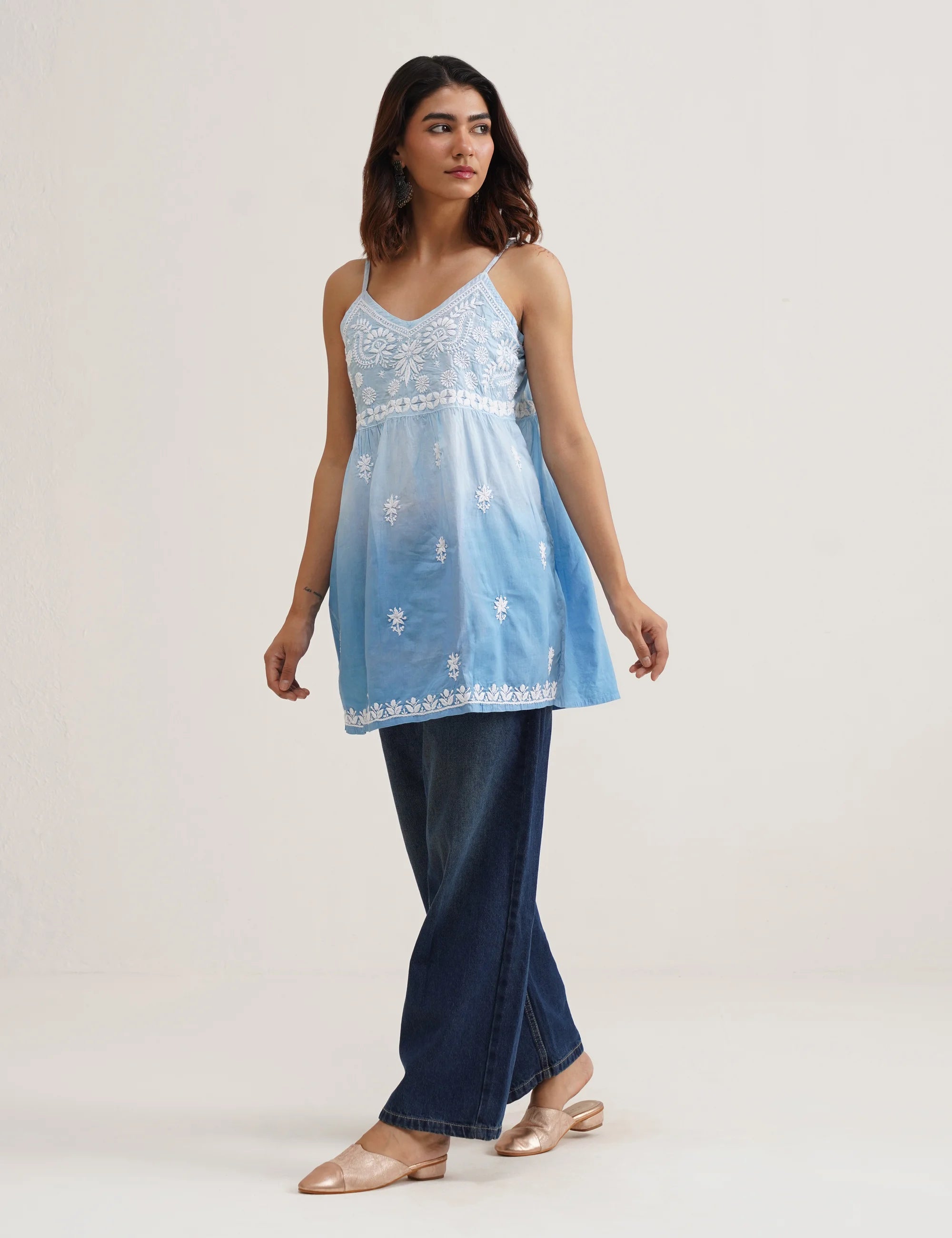 DUA CHIKANKARI KURTA