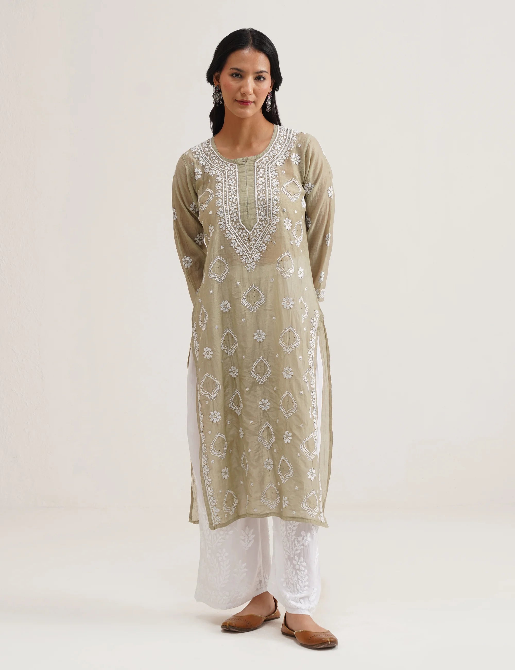 AYRA CHIKANKARI KURTA SET OF THREE