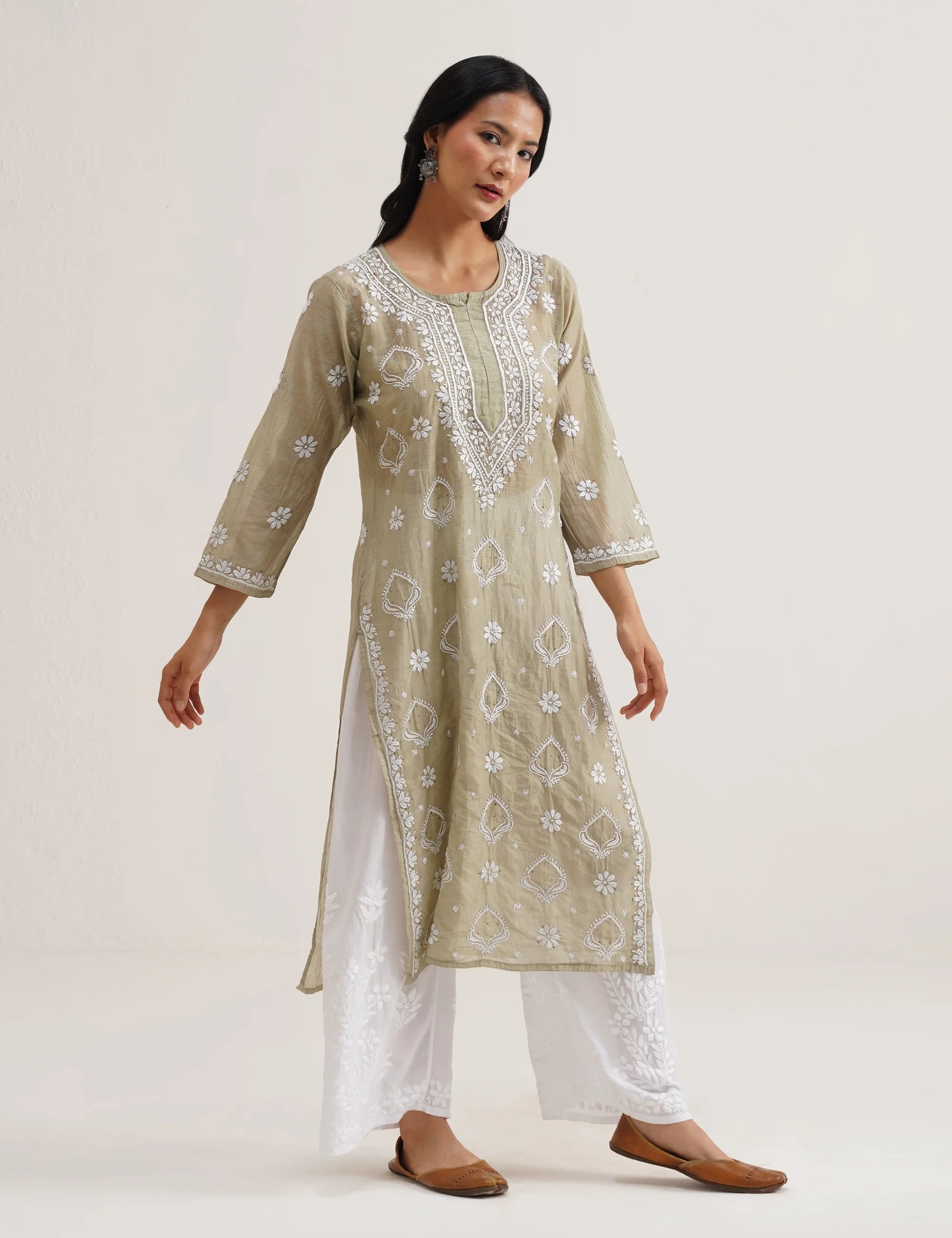 AYRA CHIKANKARI KURTA SET OF THREE