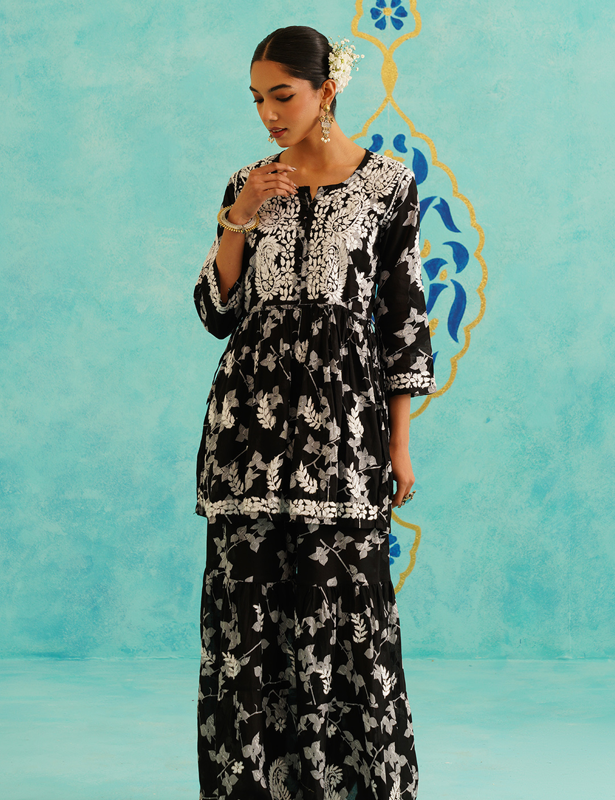 Ehsaas Set of two in Black