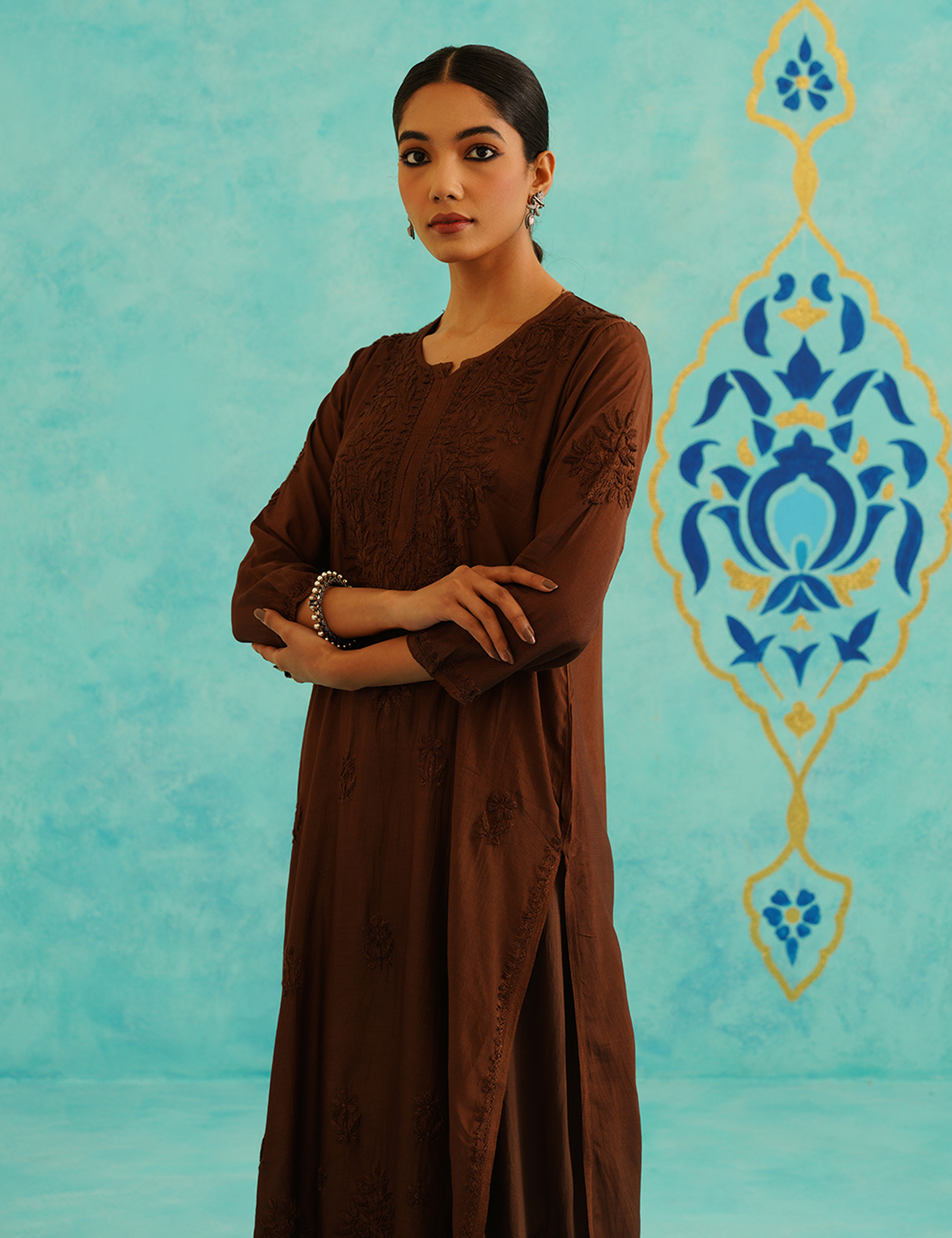 Fiza Chikankari Set of Two in Brown