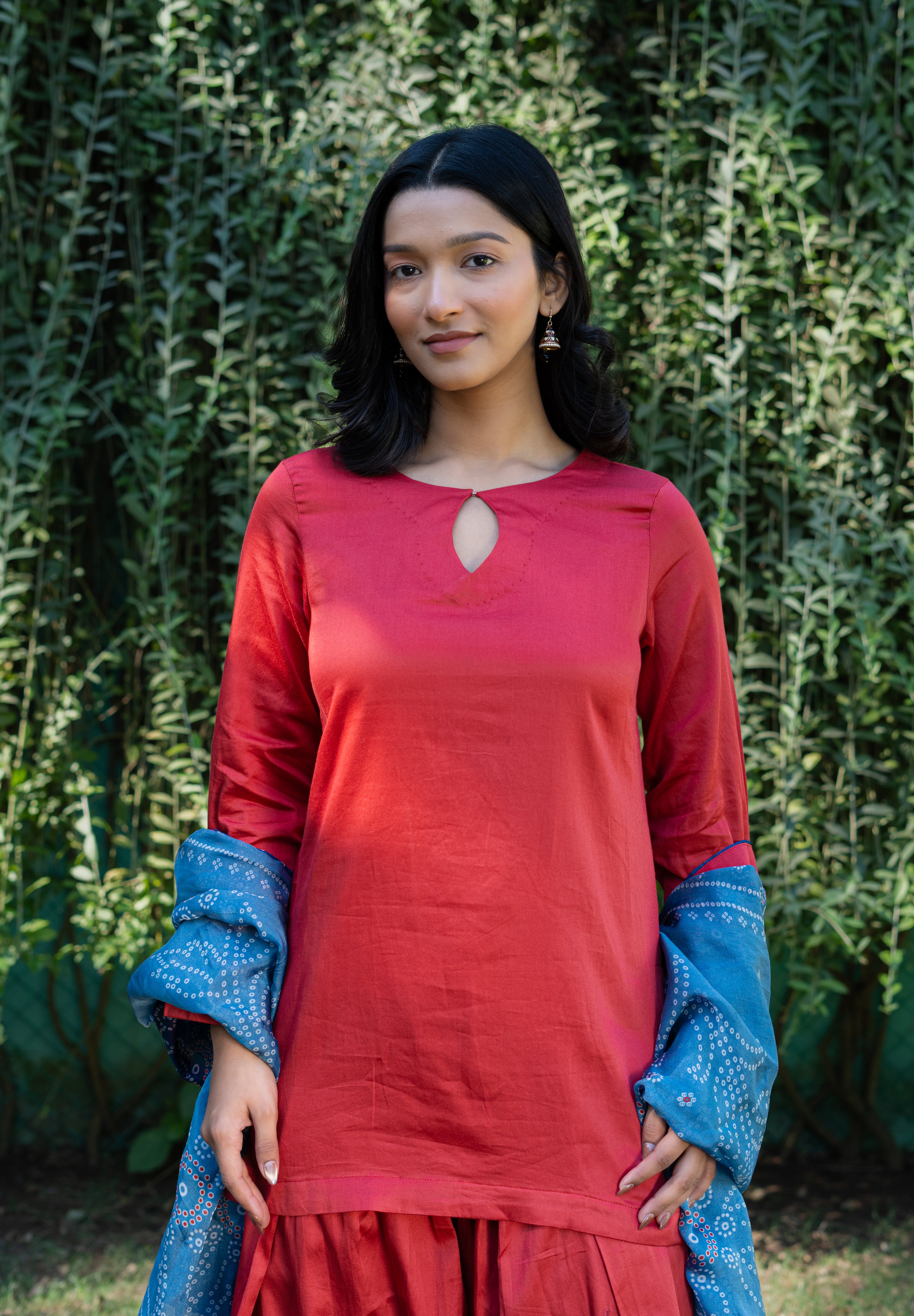 ZUHRA - SET OF THREE IN RED