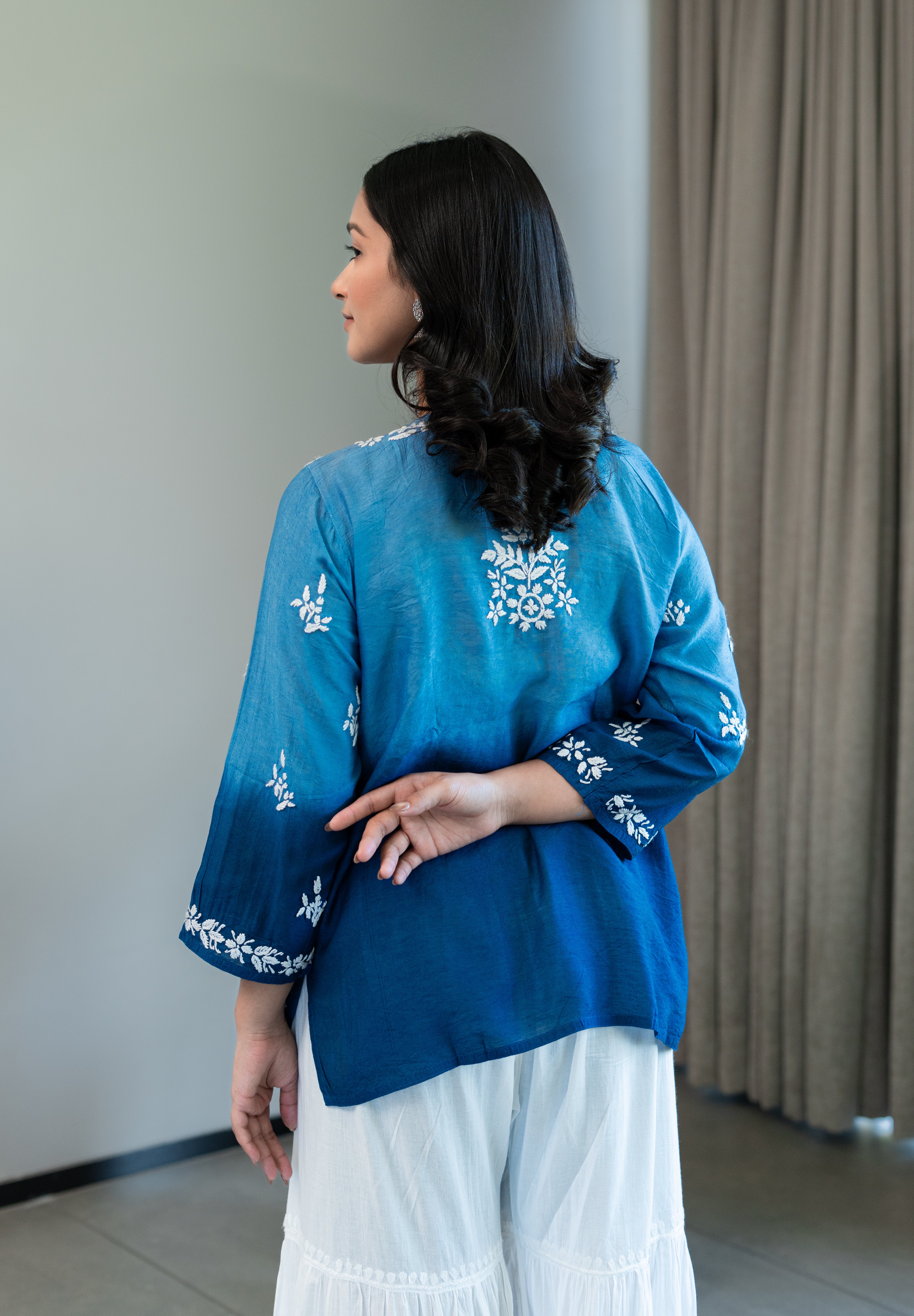 HAYAA KURTA IN BLUE OMBRE