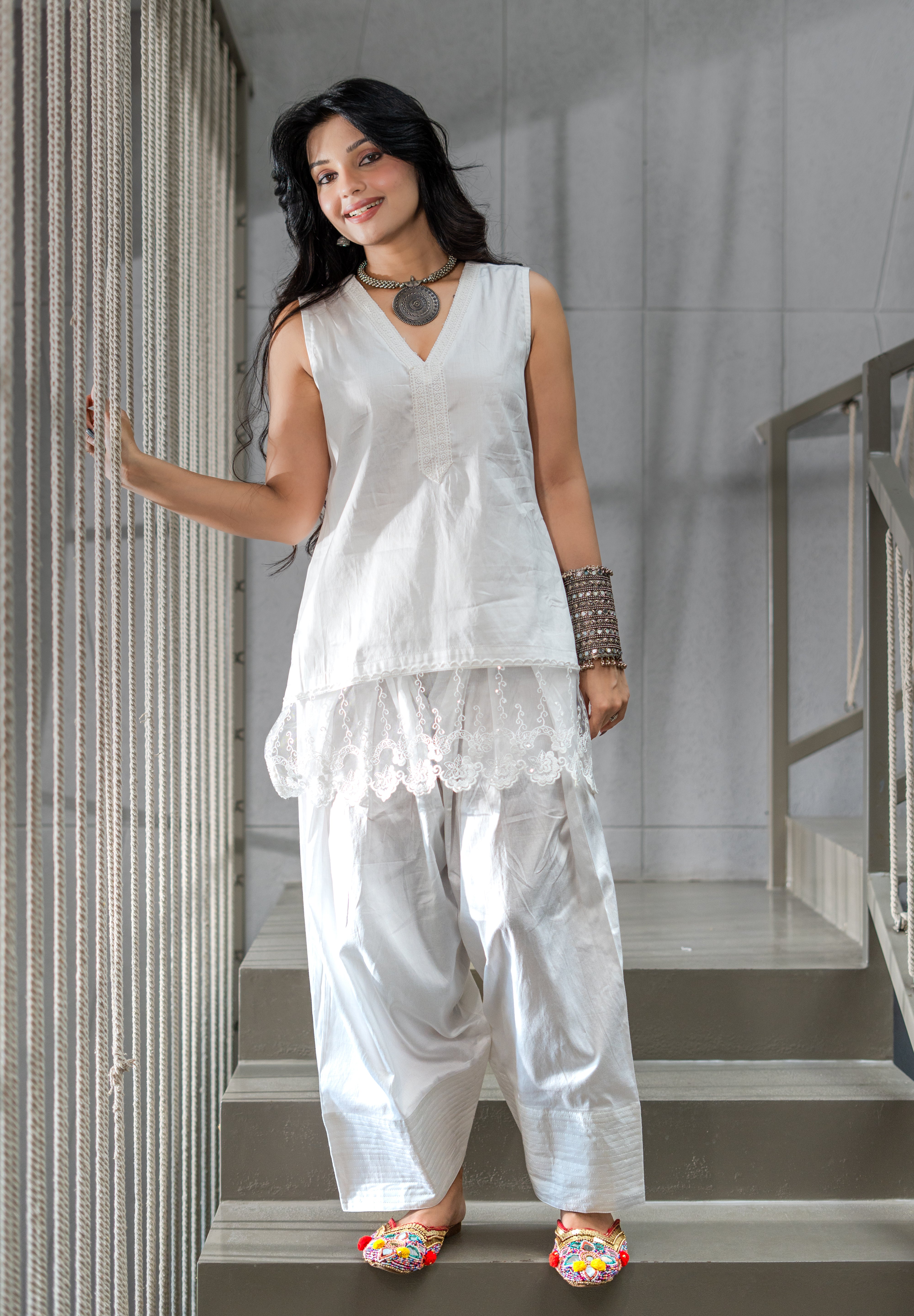 TARA - SET OF THREE IN WHITE