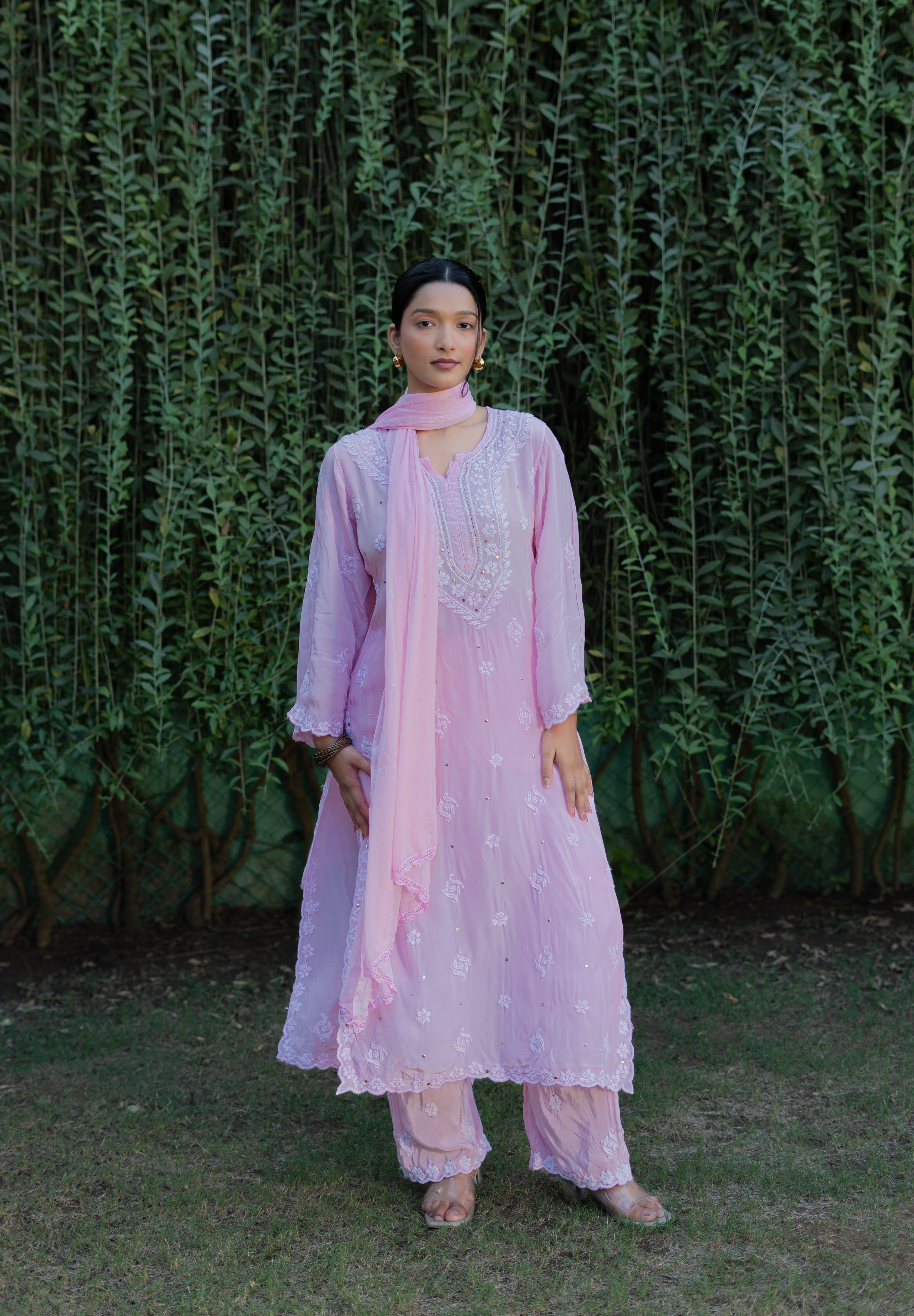 NOORIZA - SET OF THREE IN BABY PINK