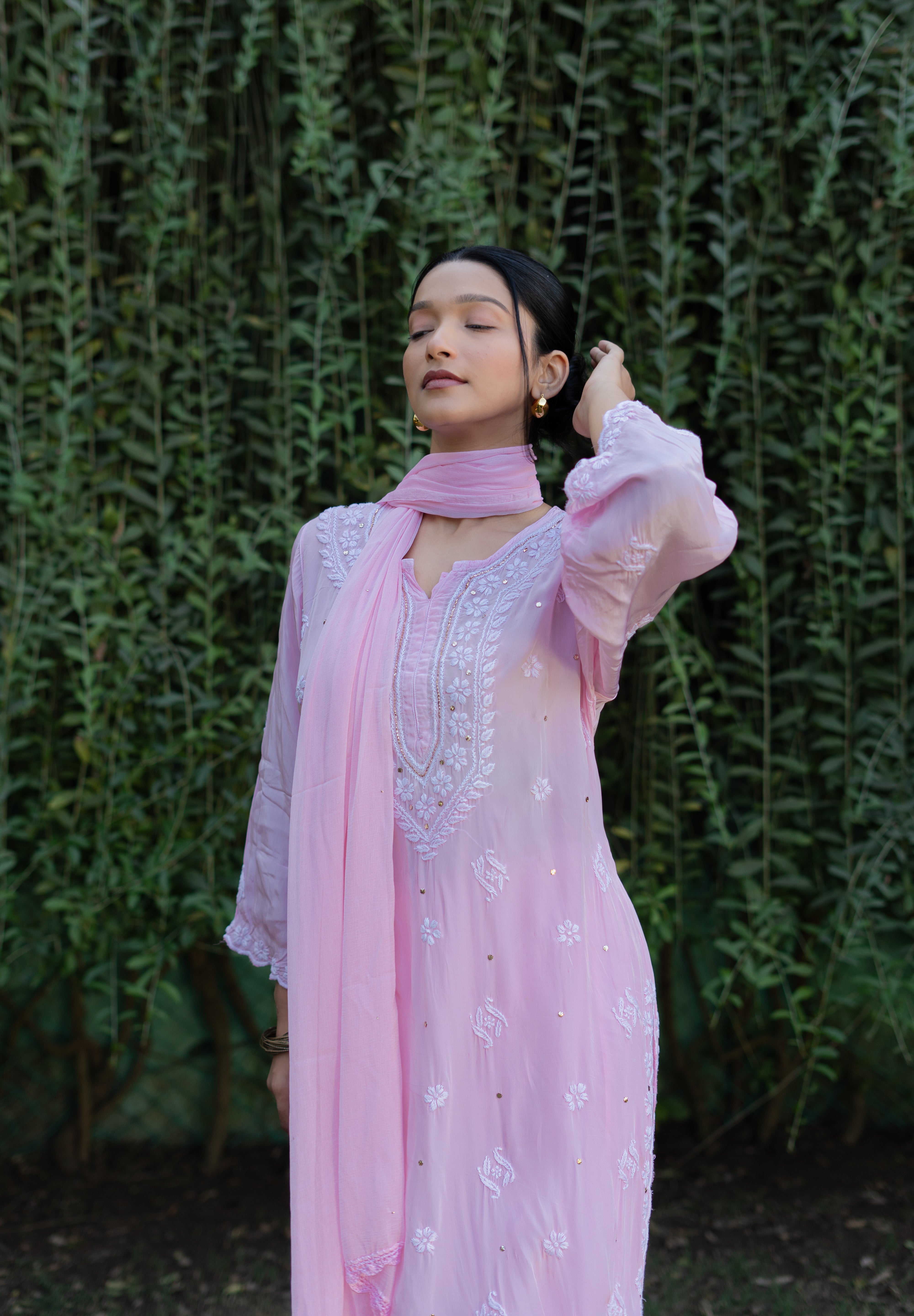 NOORIZA - SET OF THREE IN BABY PINK