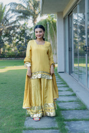 RAATRANI - SET OF THREE IN YELLOW