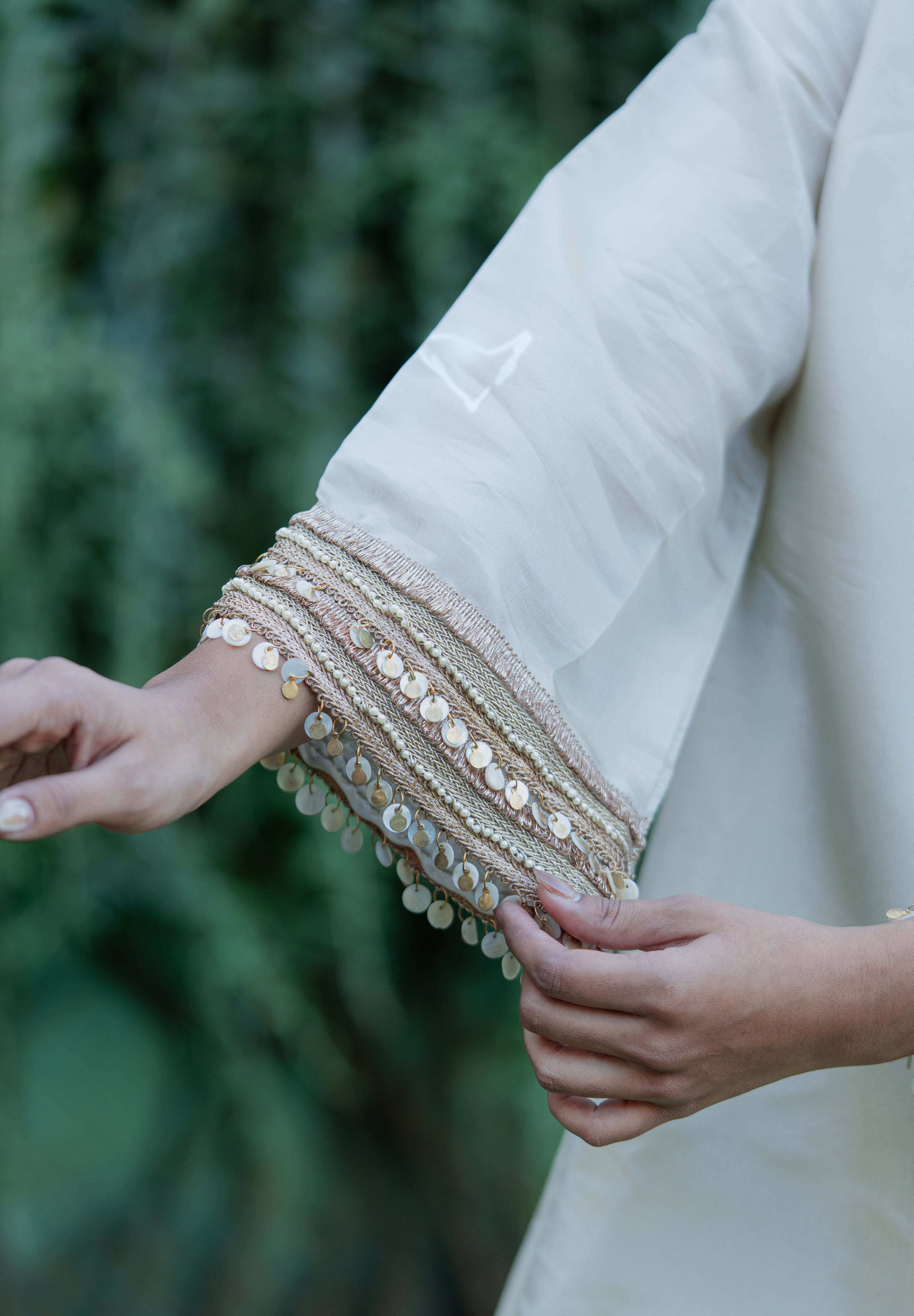 CHANDRIKA - SET OF THREE IN IVORY