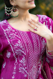 MIZBA - SET OF THREE IN HOT PINK