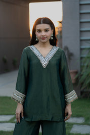 CHANDRIKA- MIRROR WORK TISSUE SET IN EMERALD GREEN