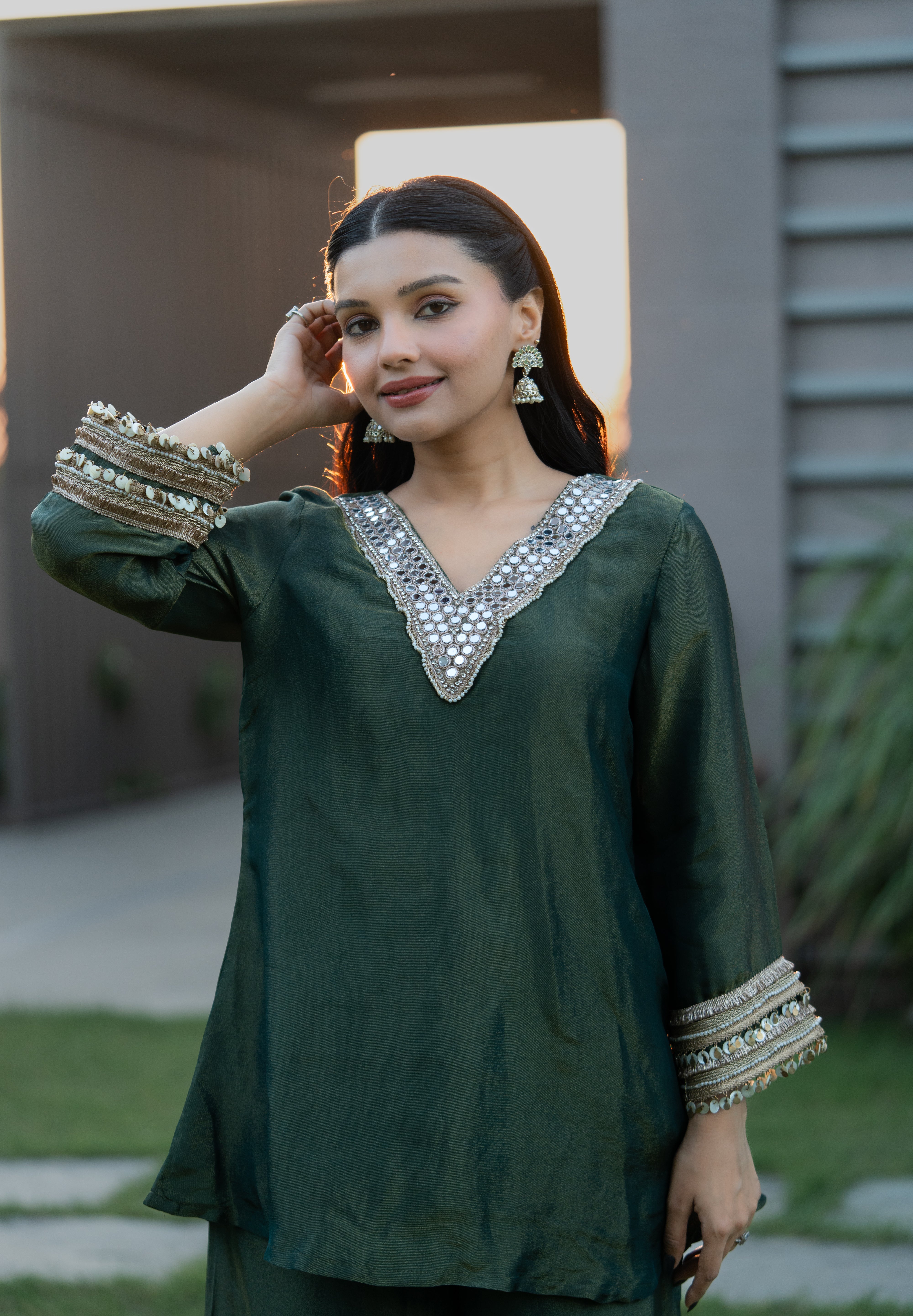 CHANDRIKA- MIRROR WORK TISSUE SET IN EMERALD GREEN