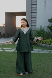 CHANDRIKA- MIRROR WORK TISSUE SET IN EMERALD GREEN