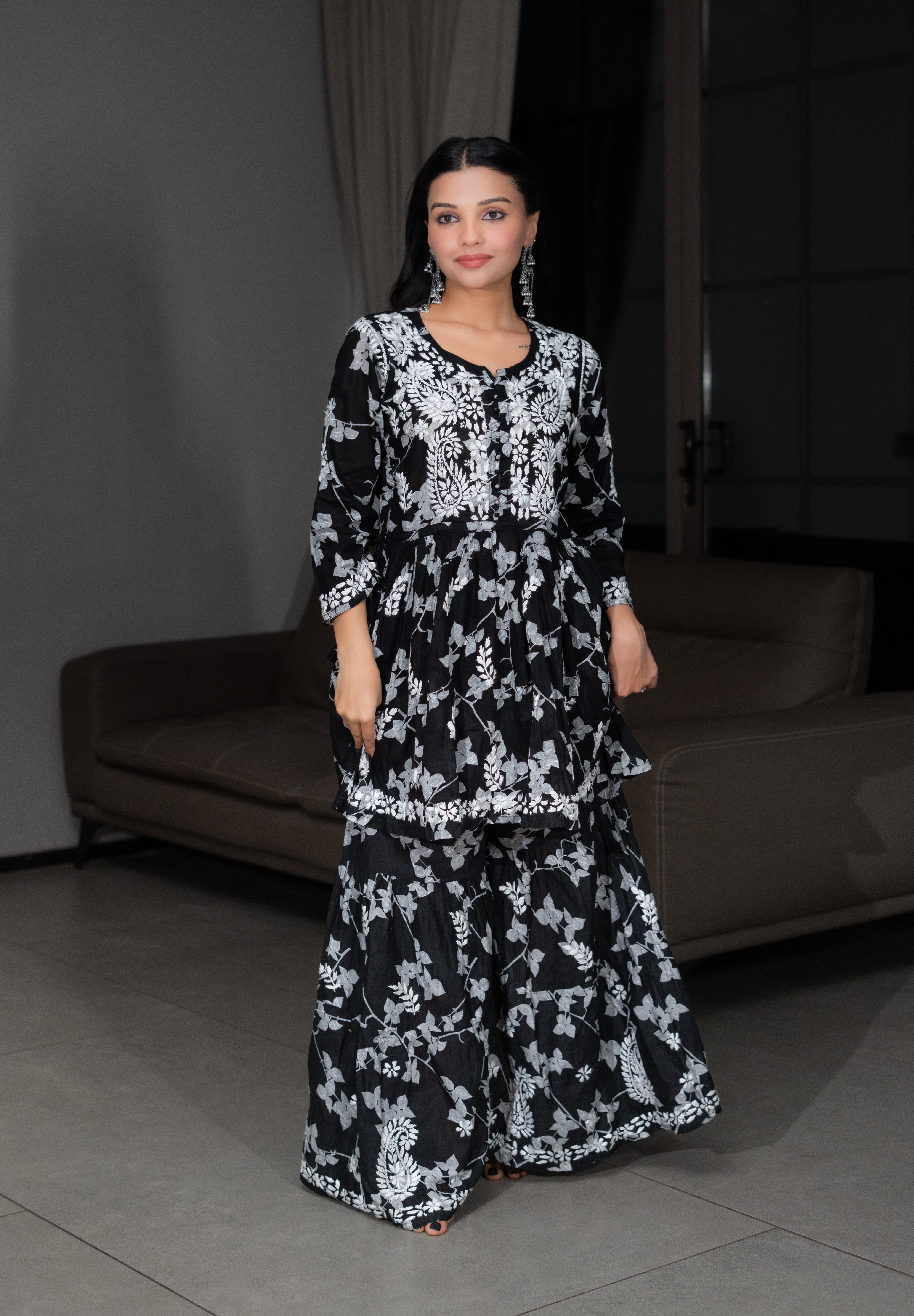 EHSAAS - SET OF TWO IN BLACK