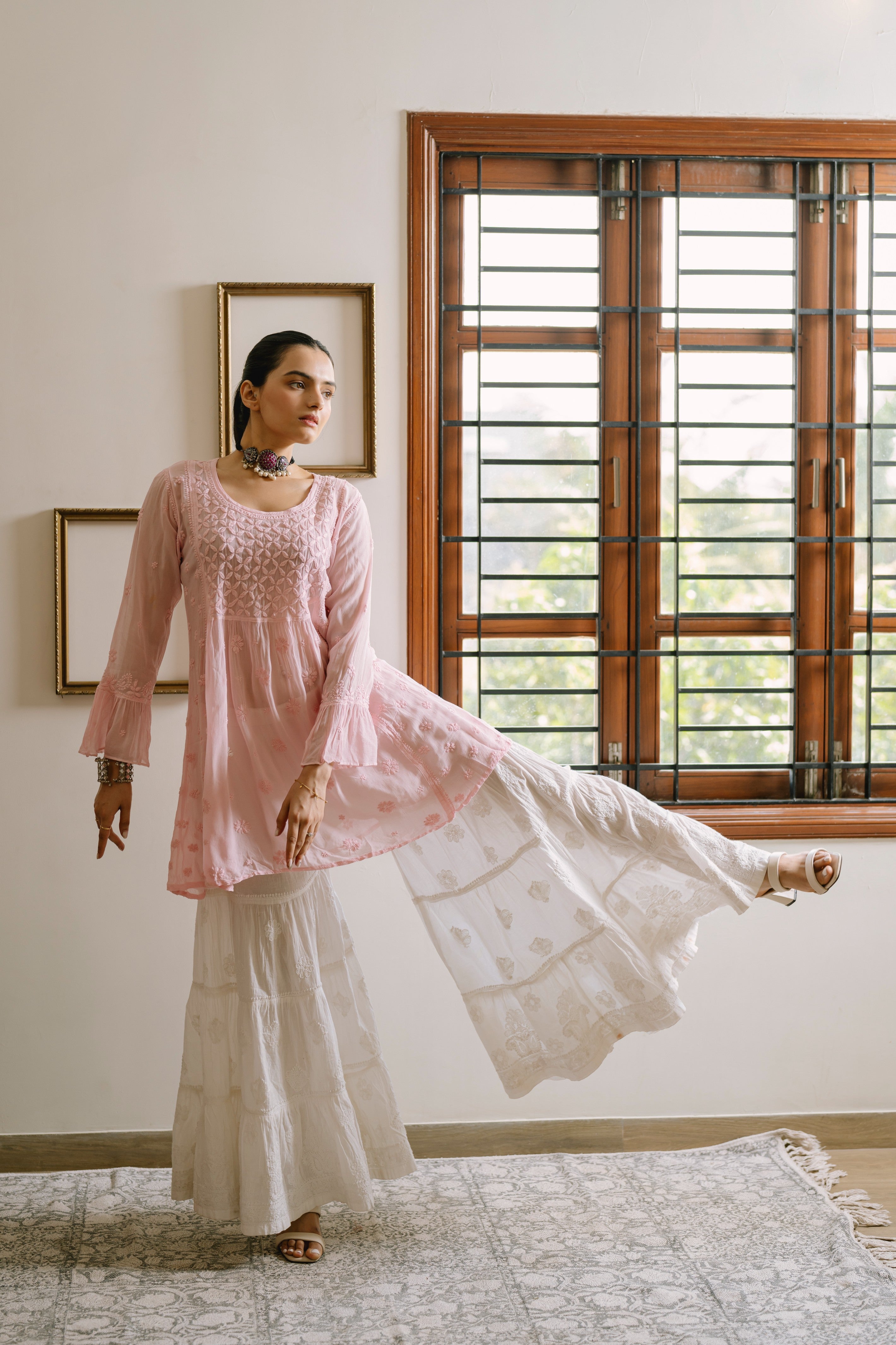 VANSHIKA GABA IN RIZAA FLARED SHORT KURTA